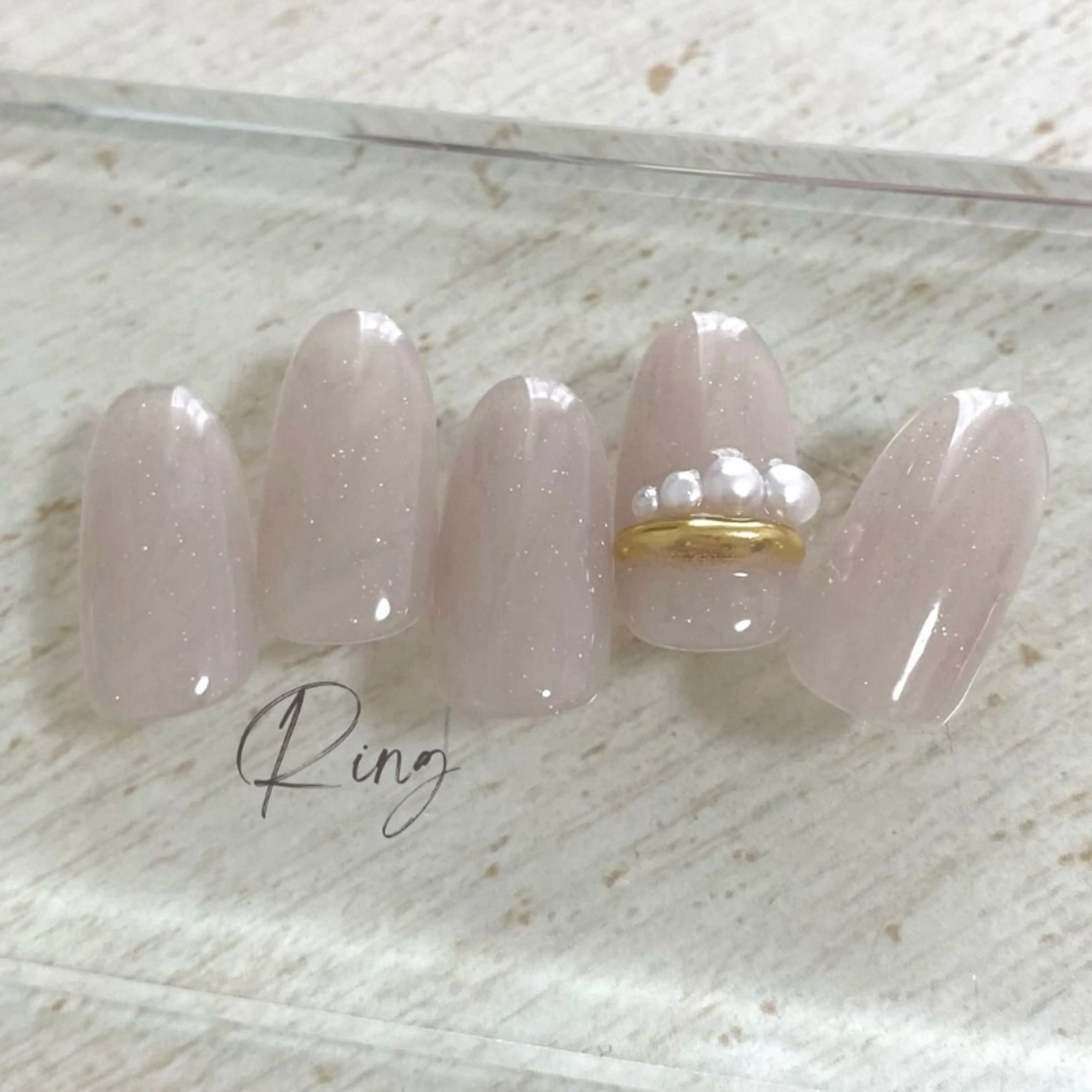 ネイル シンプルネイル Aoi💅🏻 表参道のネイルデザイン