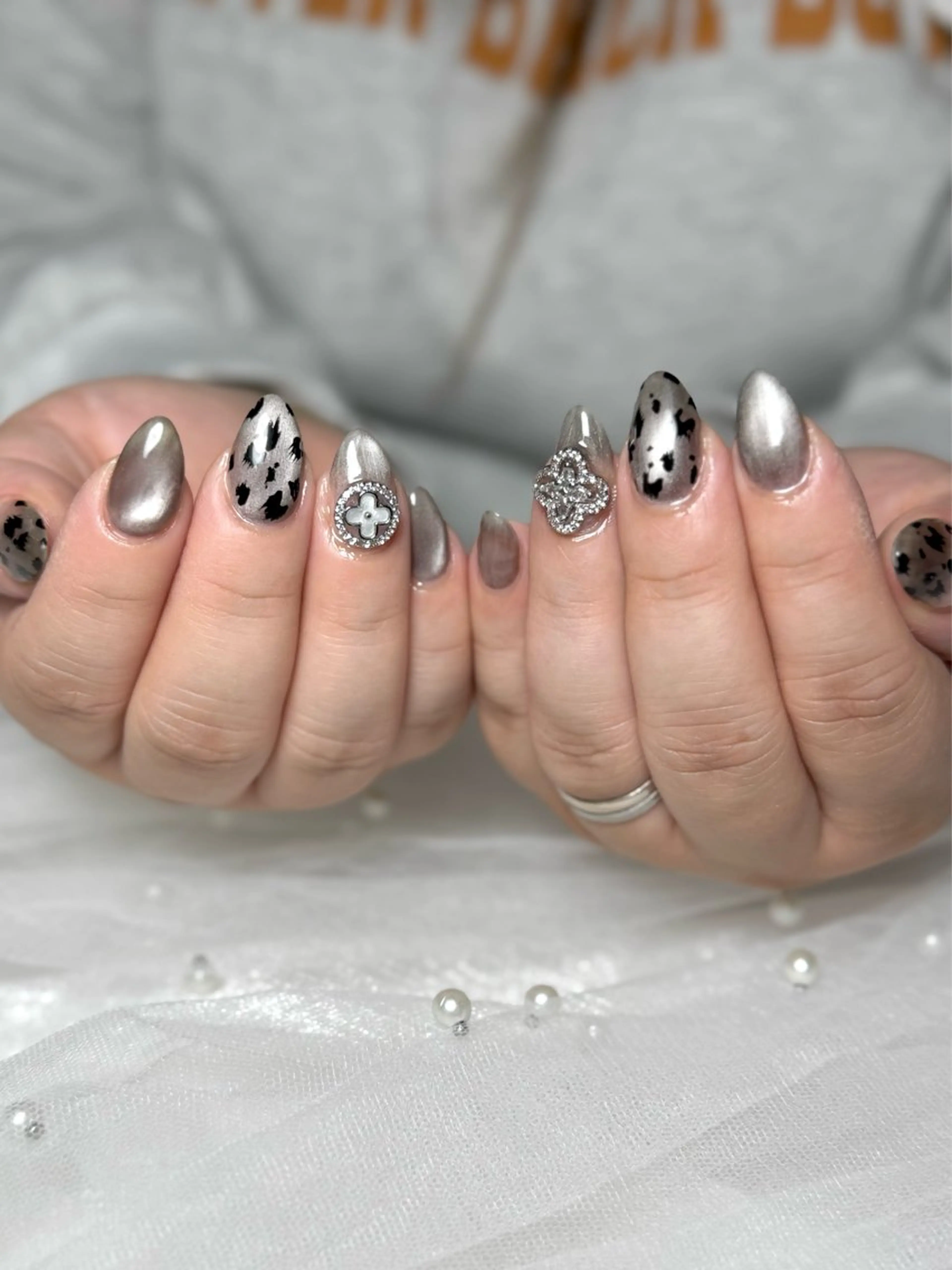 ネイル マグネットネイル ハンドネイル 山崎 成美のネイルデザイン