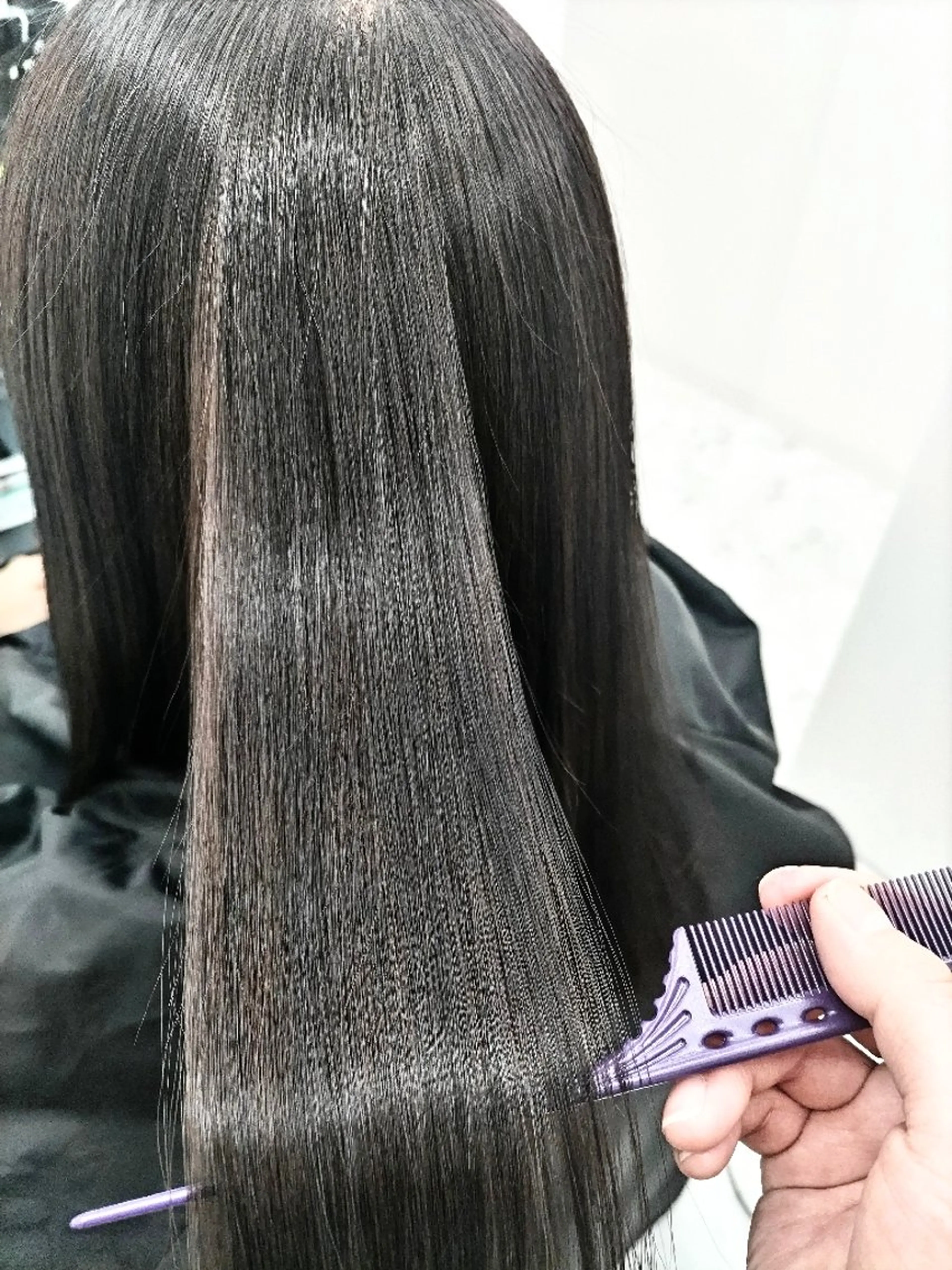 👑3番人気👑【弾む艶髪🌹矯正も一緒に✨】カット✂️+縮毛矯正+METEO☄️酸熱トリートメント+💧TRの写真