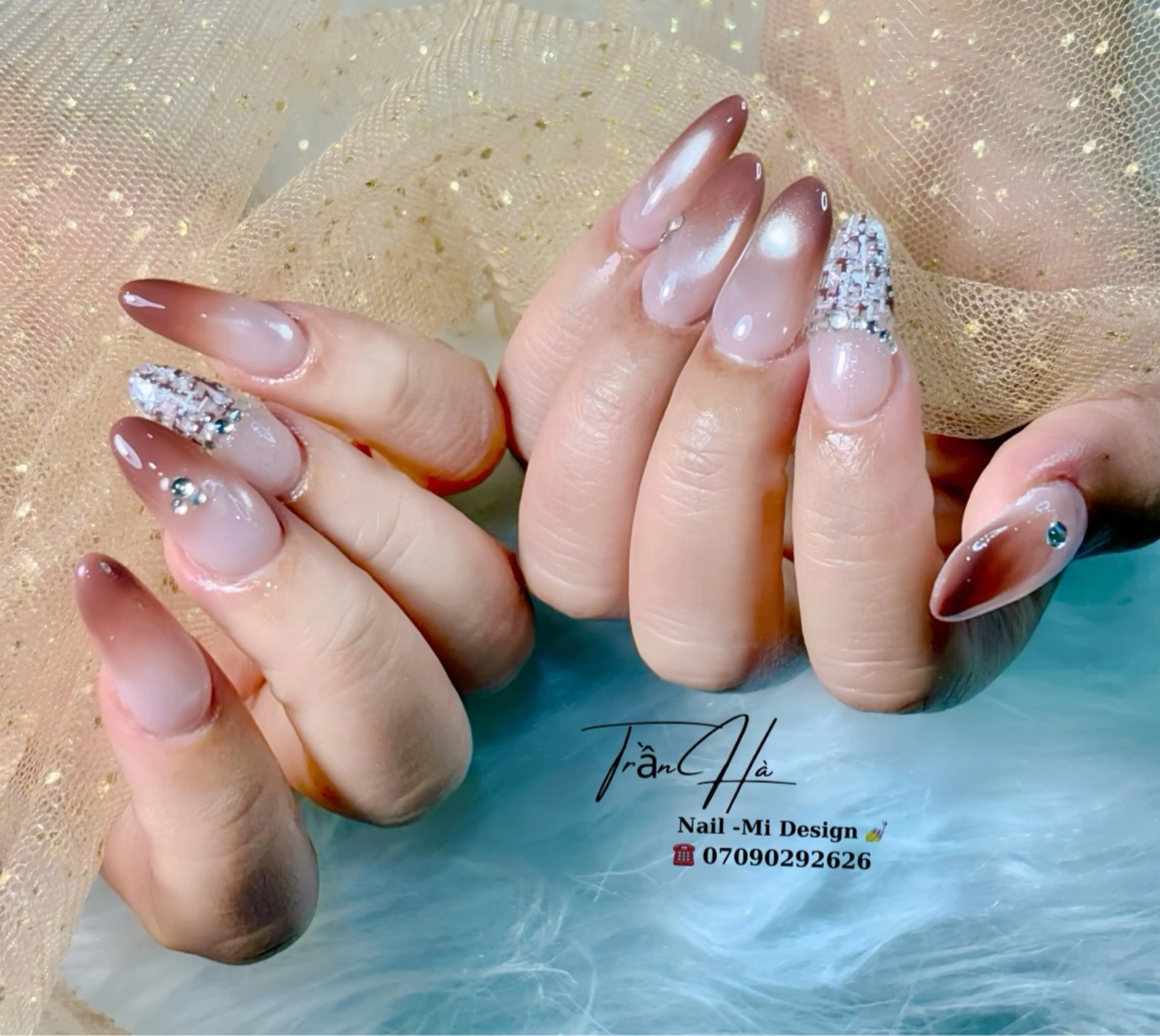 セミロング Mymy Nail (ハー)のネイルデザイン