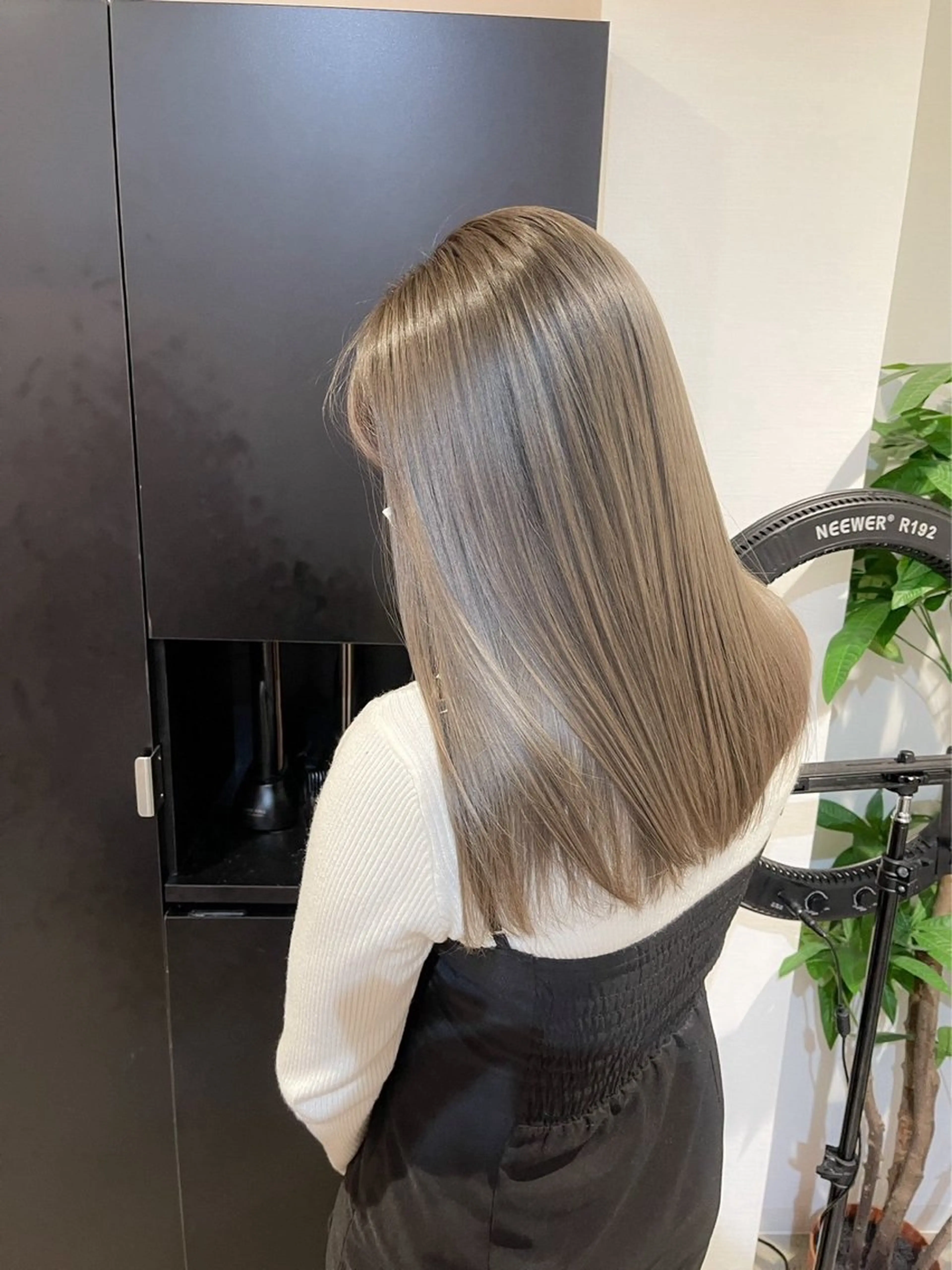 ロング RIN 中明度韓国ヘアのヘアスタイル