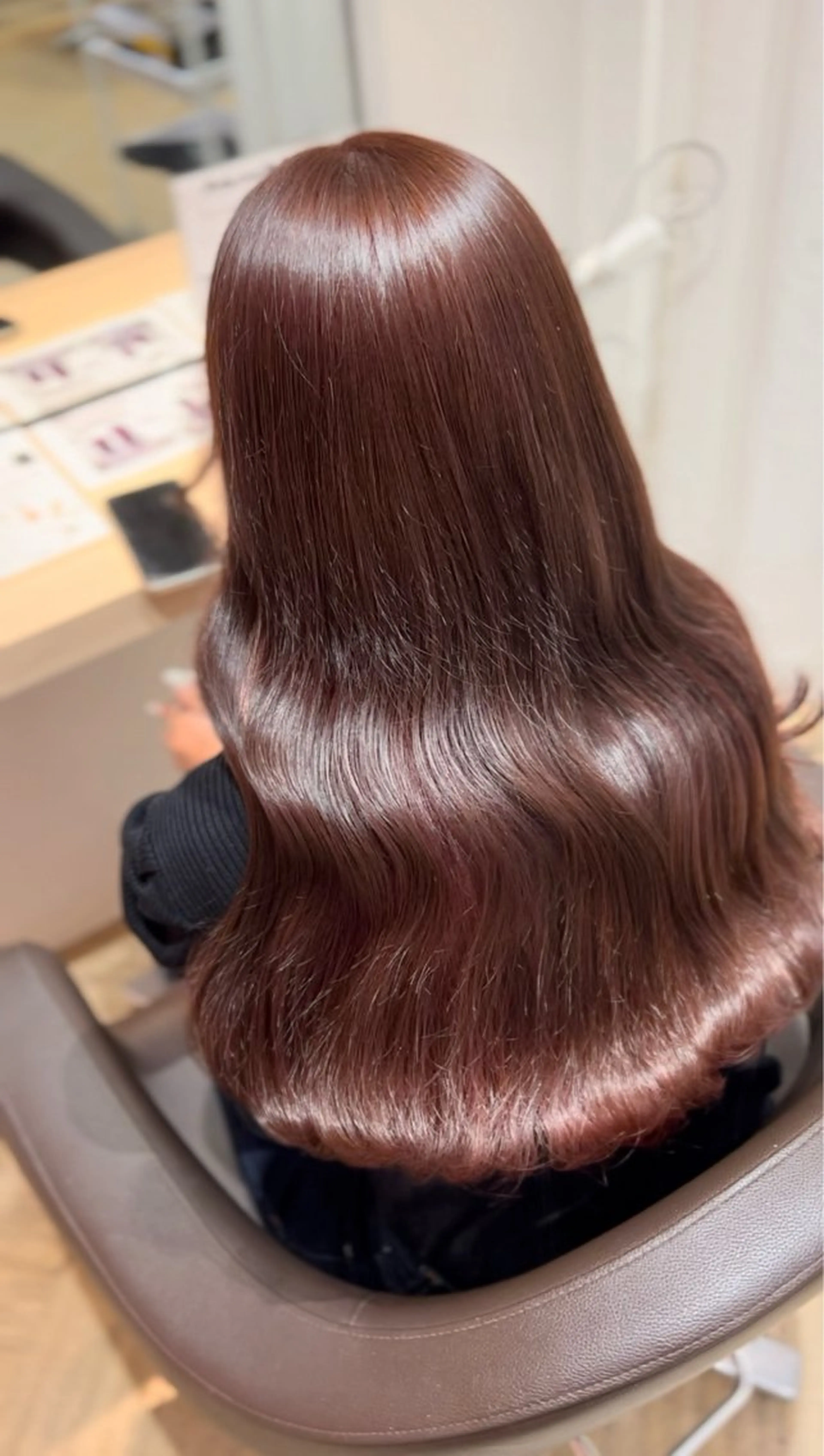 ロング カラー ブリーチ ブラウンカラー ブリーチなしカラー ピンクカラー ピンクブラウン ヘアカラー AVANCE.なかもず所属・砂野 真璃奈のヘアスタイル