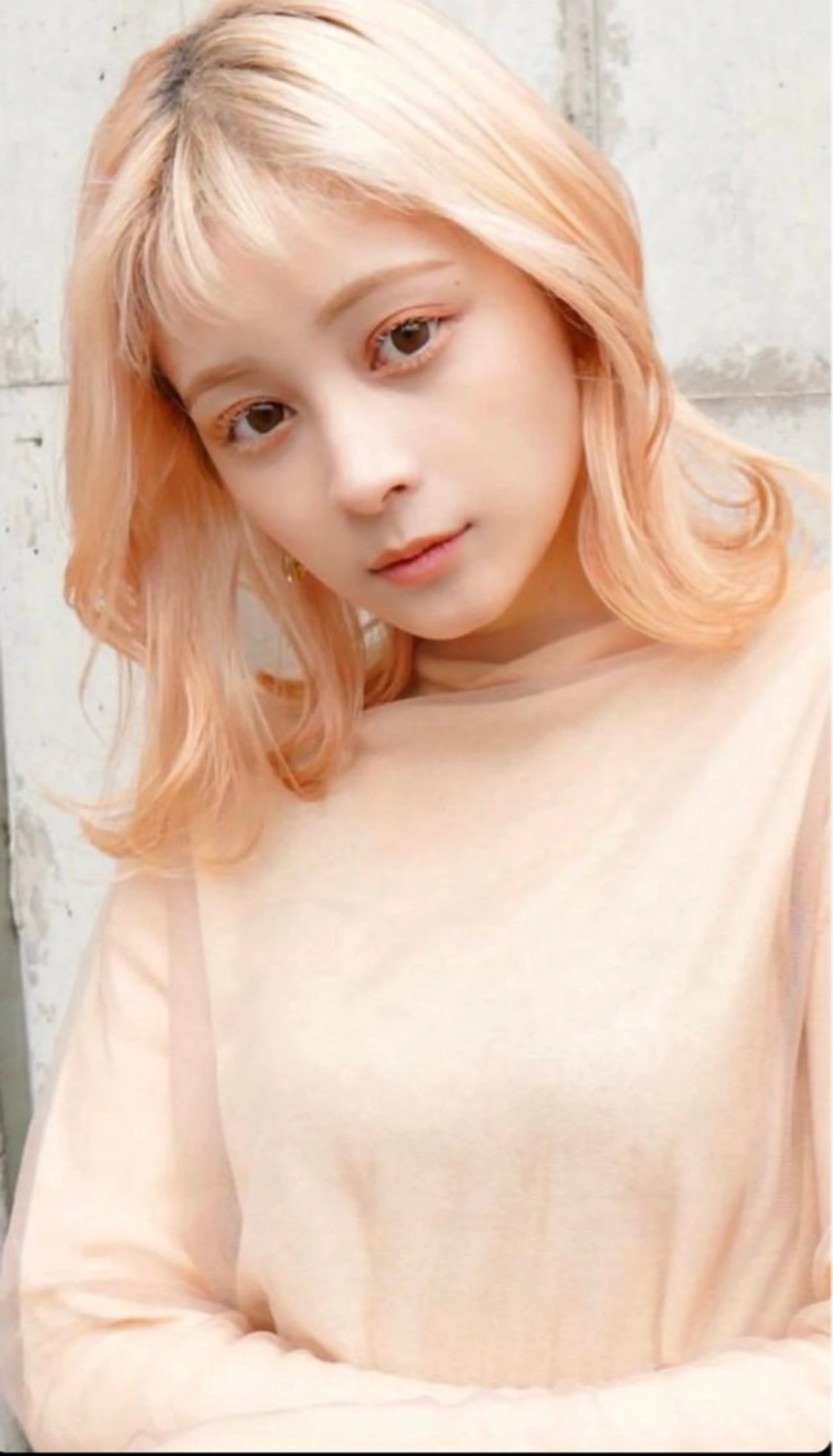 セミロング La fith hair lov.駅家店【ラフィス ヘアー ロブ】所属・Lafithhair lov. 福山駅家店のヘアスタイル