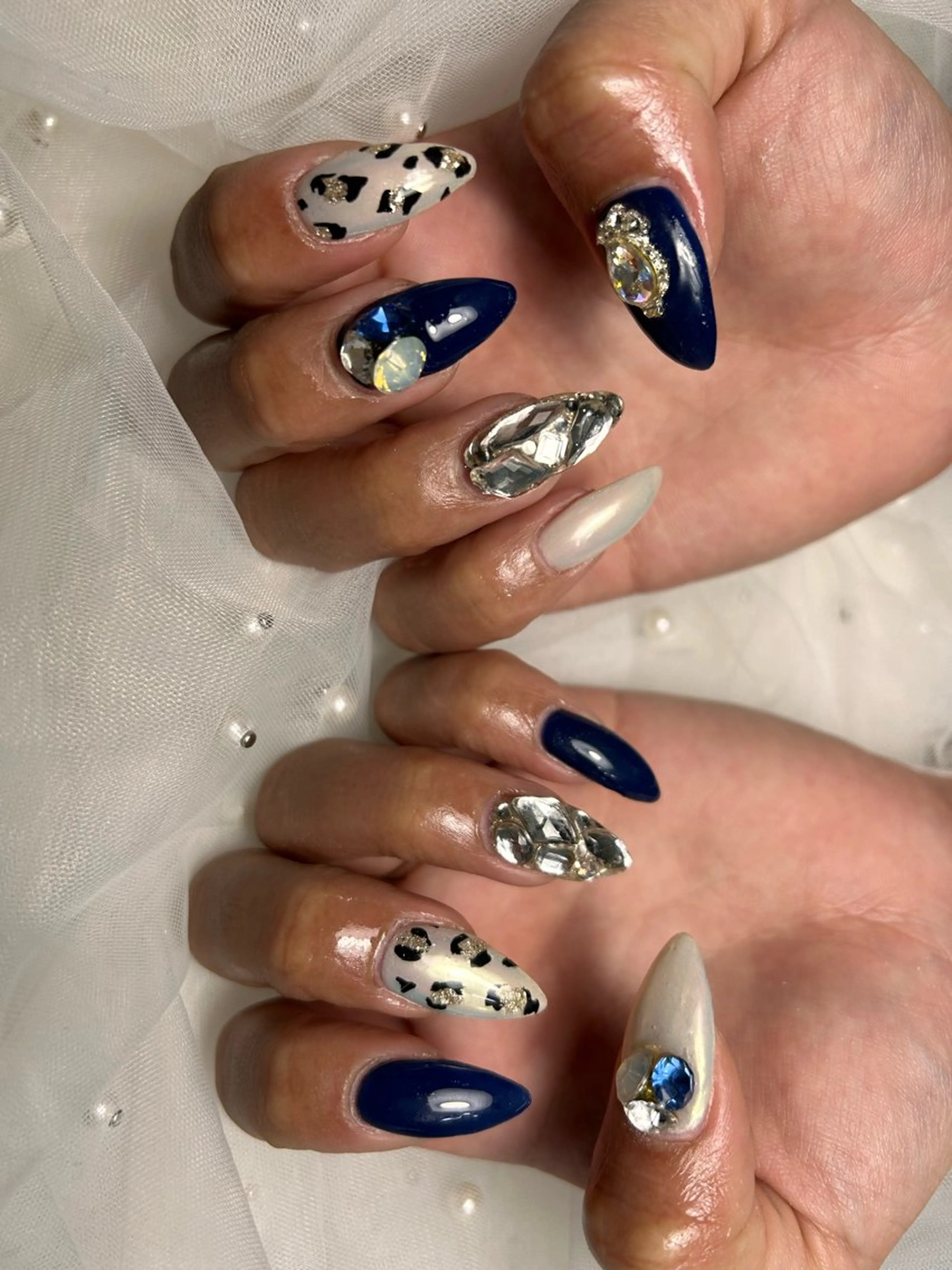 ネイル ハンドネイル フットネイル ✴︎ Delightのネイルデザイン