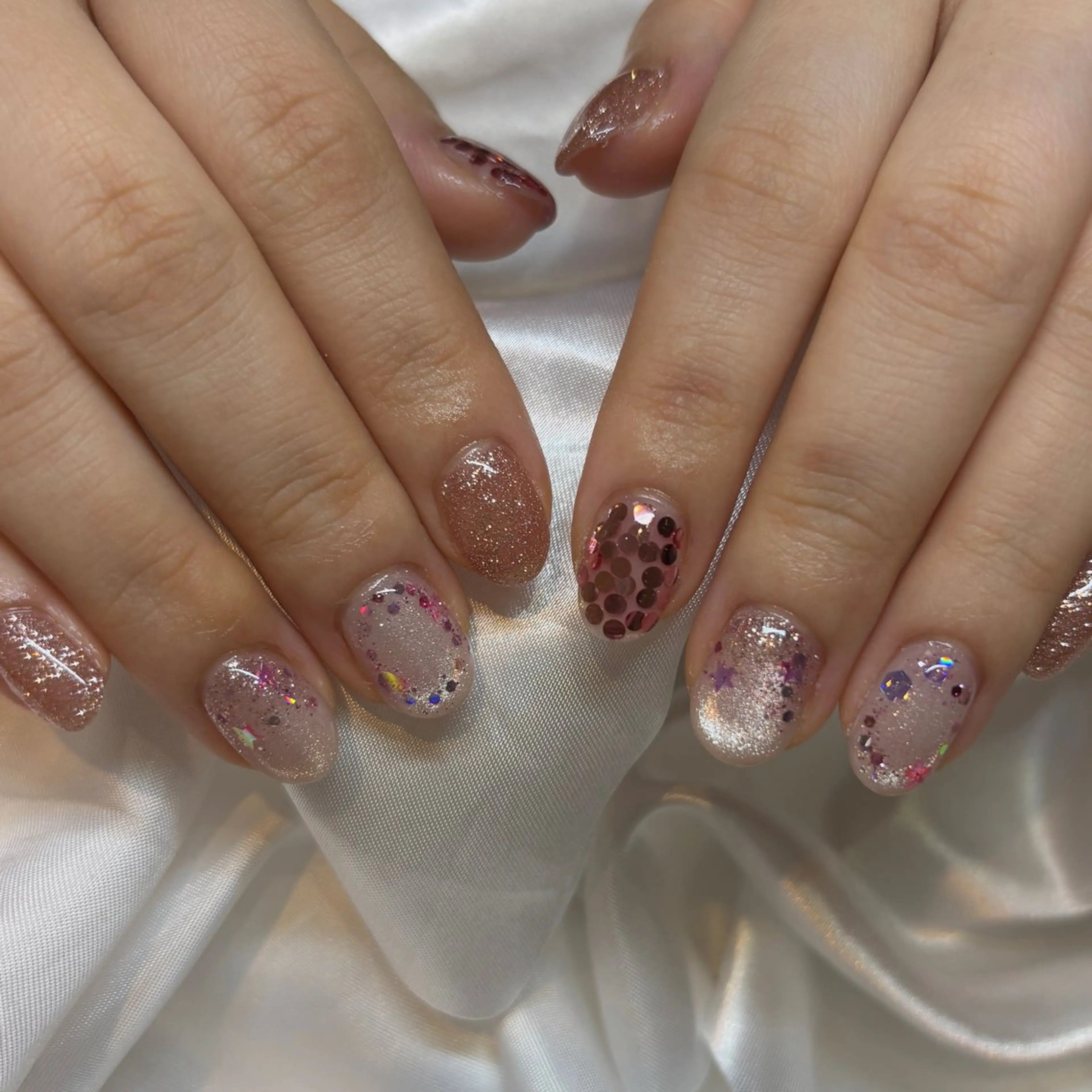 ネイル ハンドネイル YURIN 𓈒ㅤׂ 𝜗𝜚のネイルデザイン