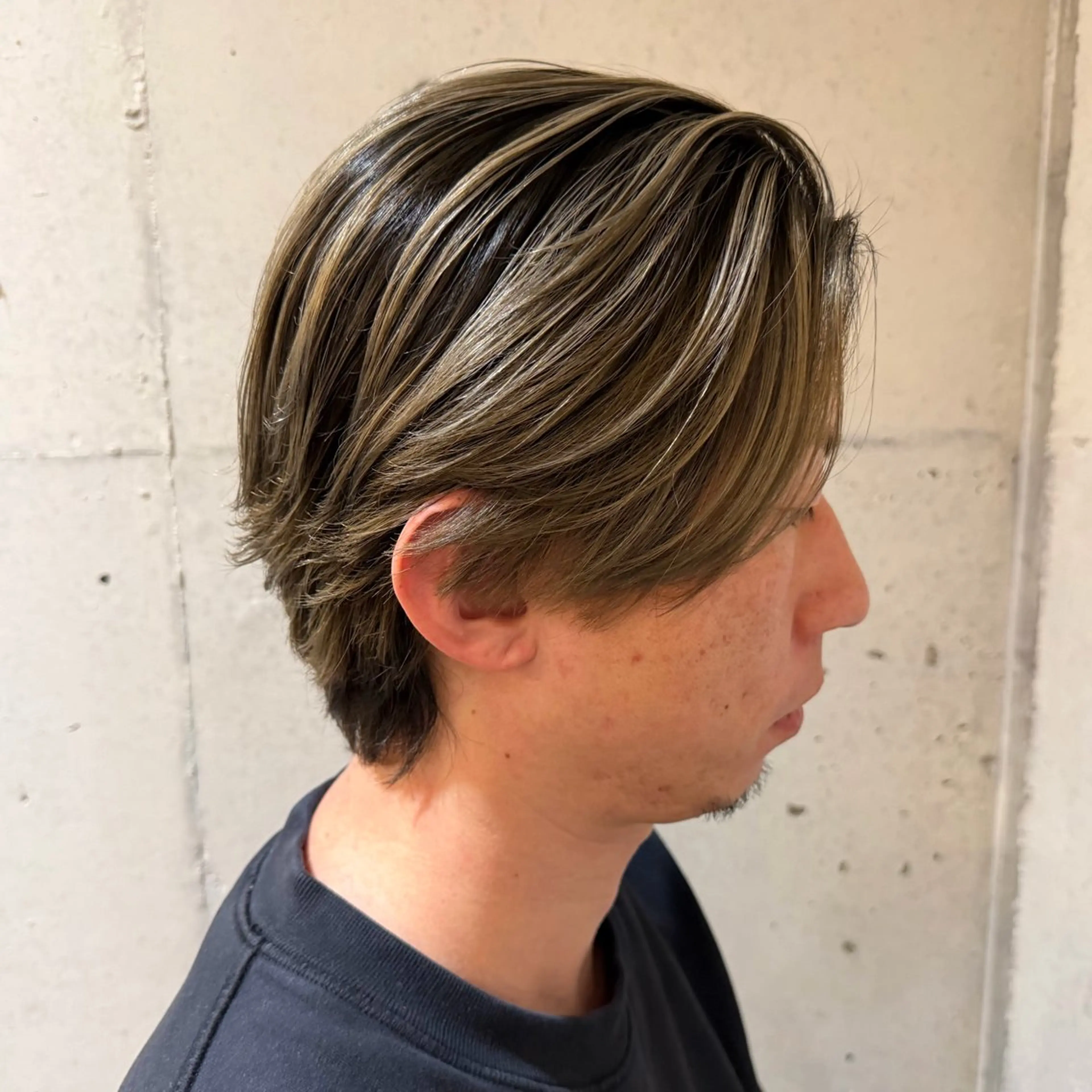 カラー メンズ ヘアカラー トリートメント ハイトーン/ボブ/ 髪質改善🦖mahoのヘアスタイル