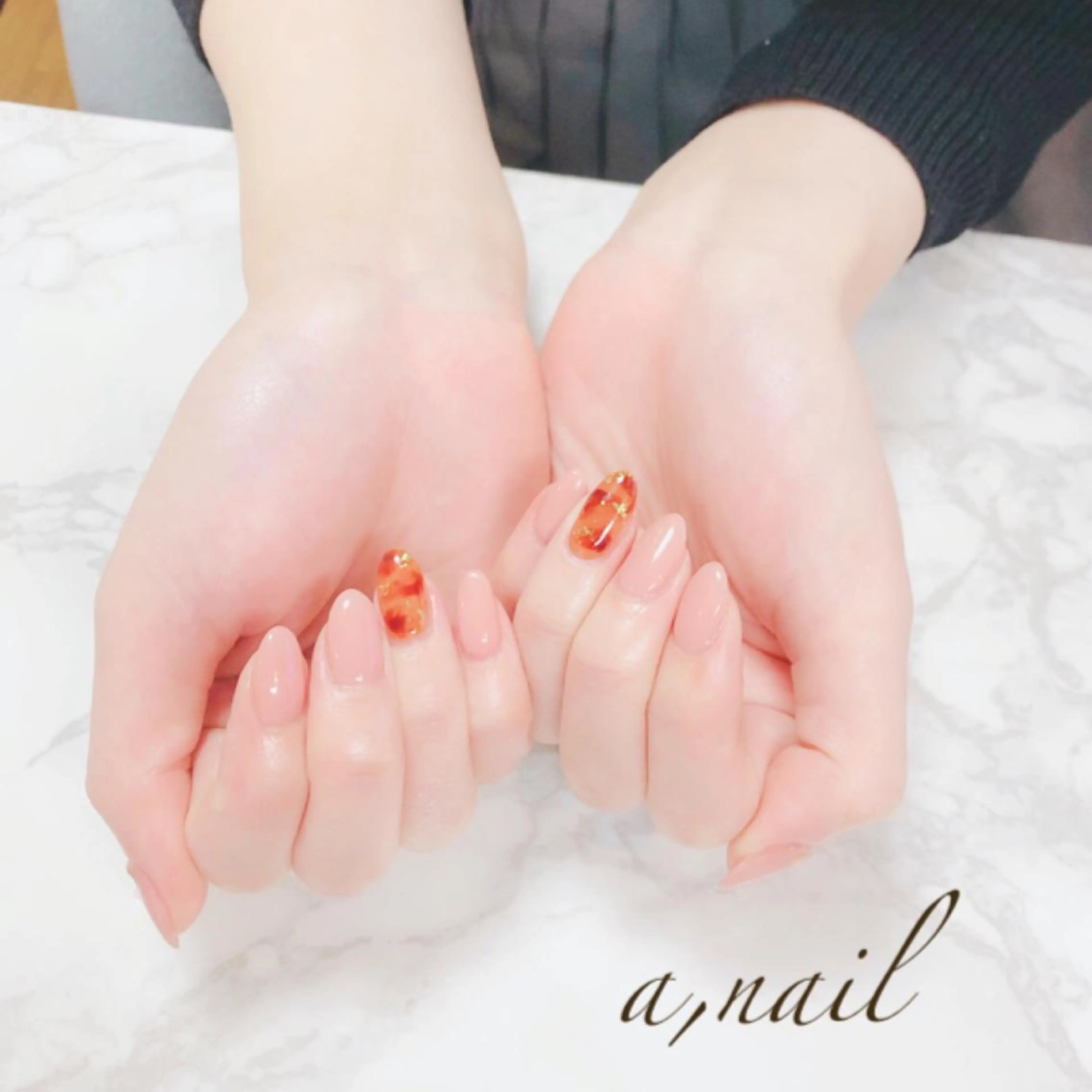 ネイル べっ甲ネイル フットネイル ジェルネイル グラデーション オフィスネイル ハンドネイル ネイルサロン エーネイルのネイルデザイン