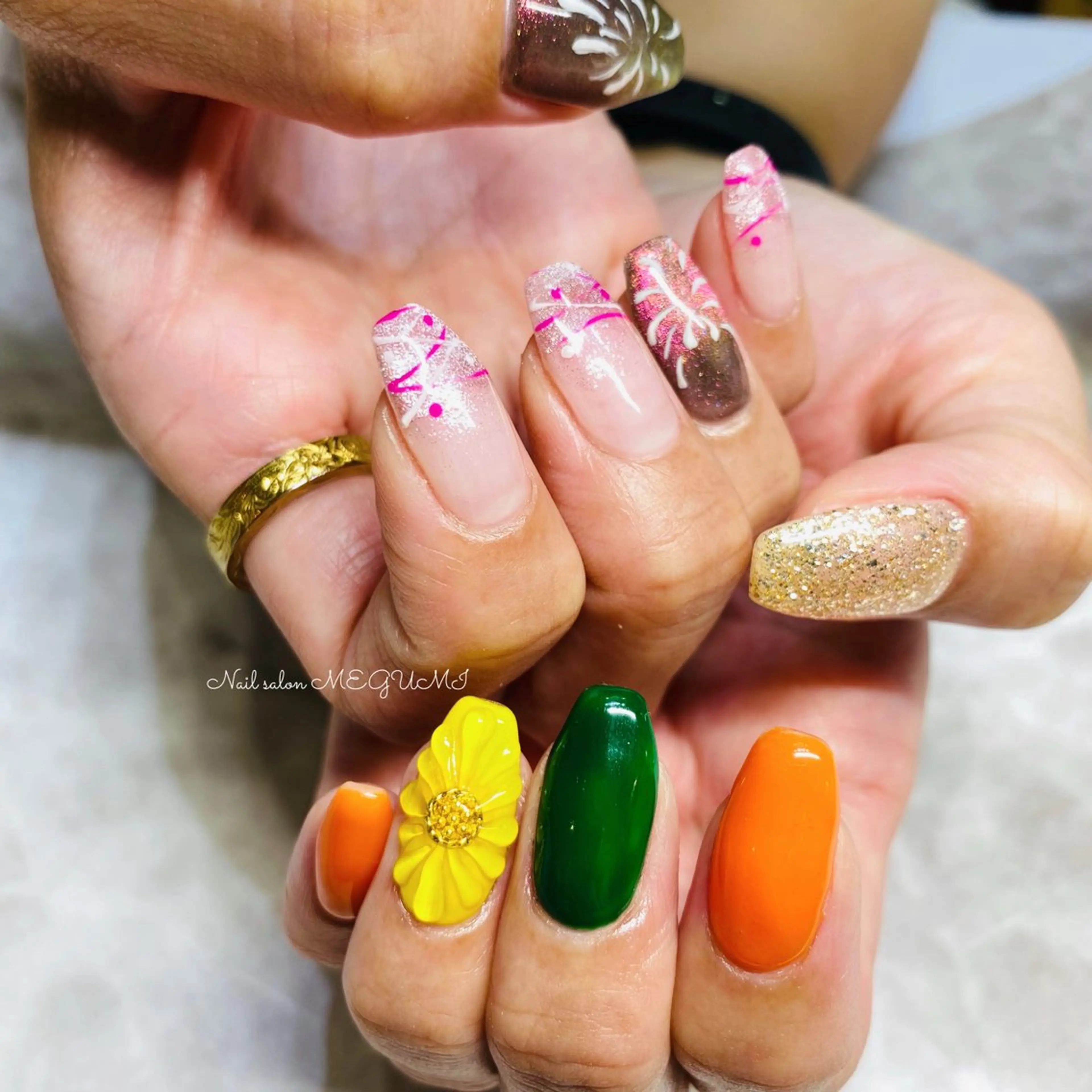 ネイル ゴージャス 持ち込み Nail salon MEGUMIのネイルデザイン