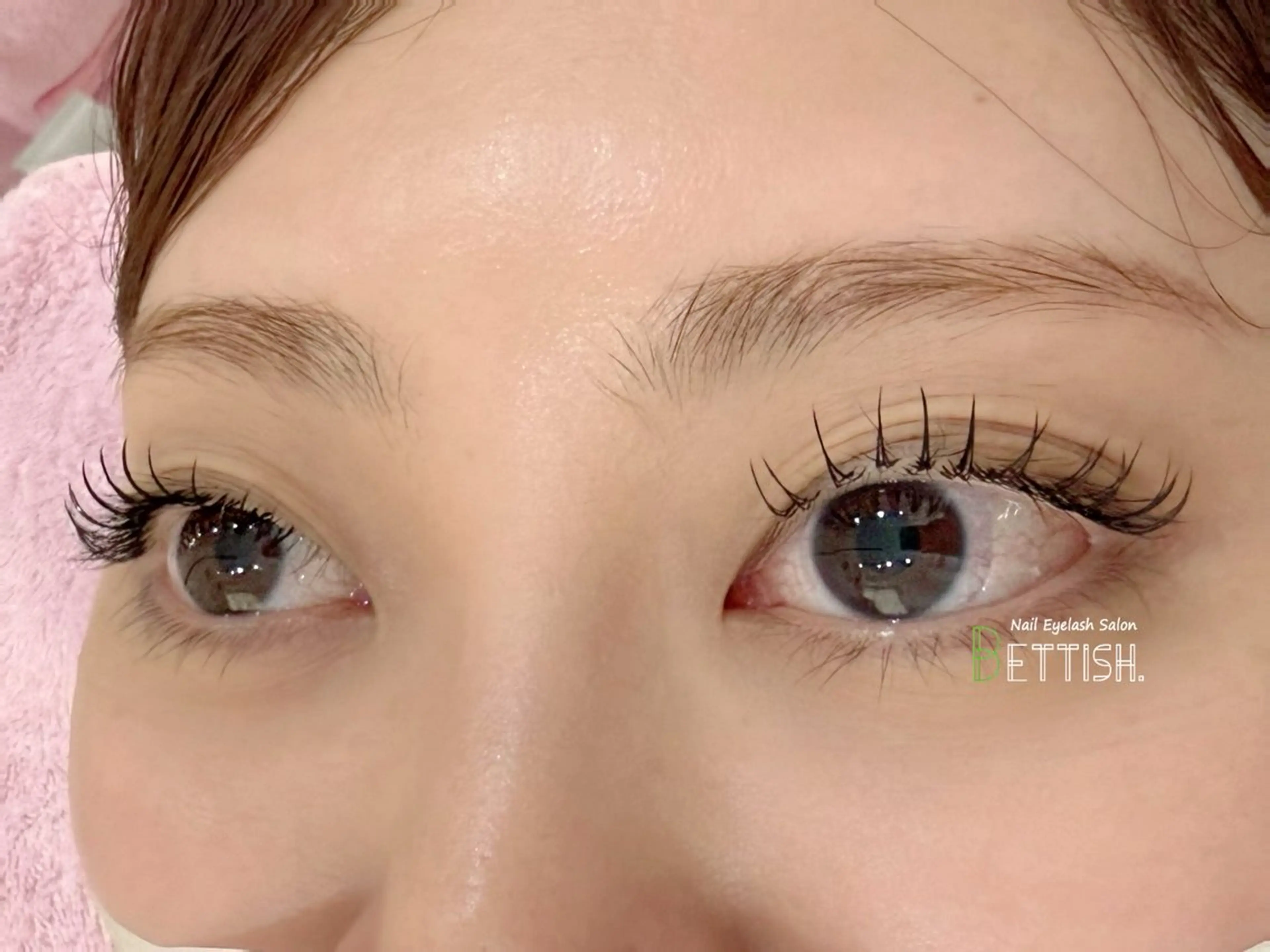 フラットラッシュ120本🎀ほどよい濃さ✨束感コーティング無料！の写真