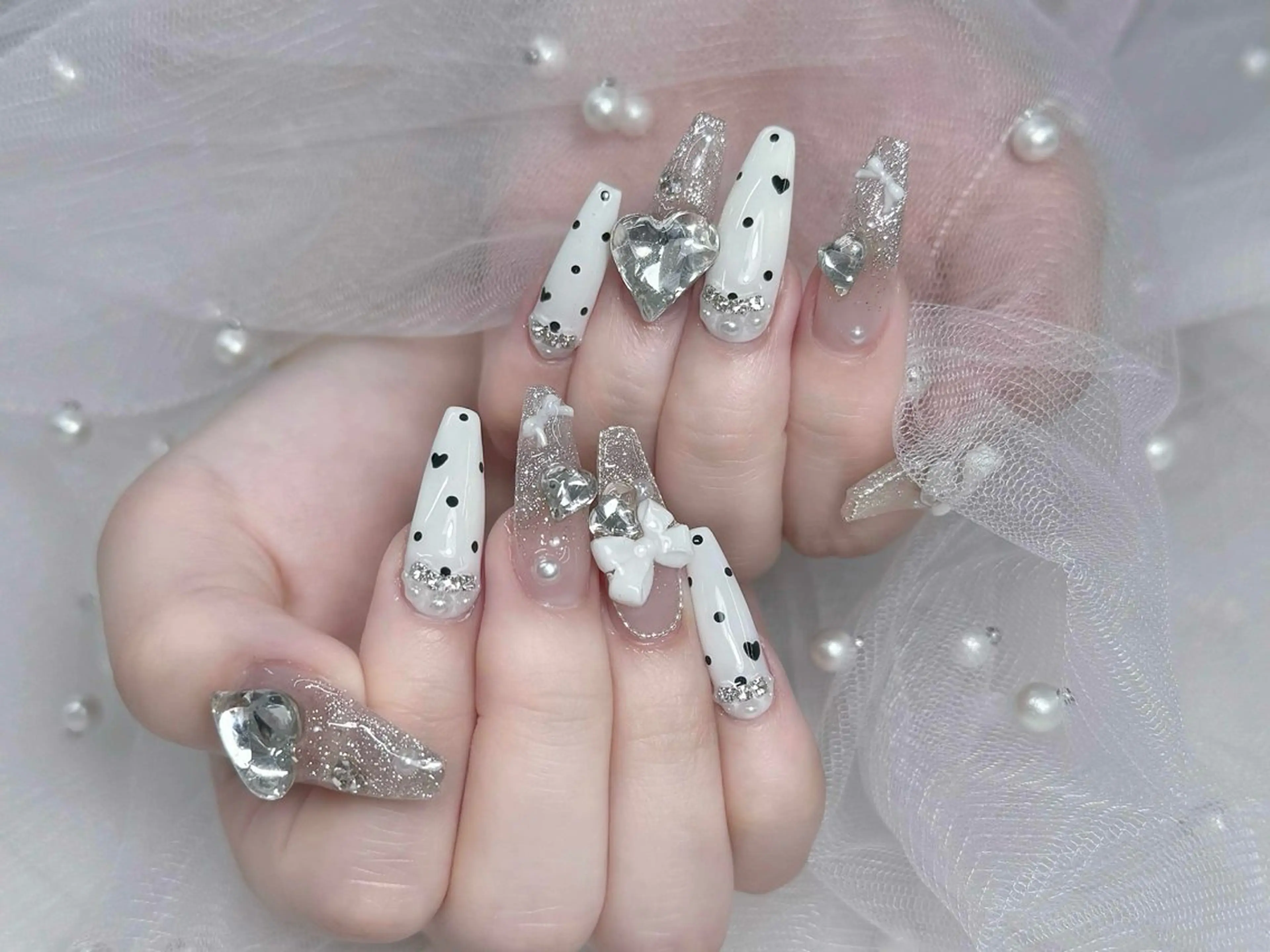 ネイル ハンドネイル ハンドケア Nova Nail Salonのネイルデザイン