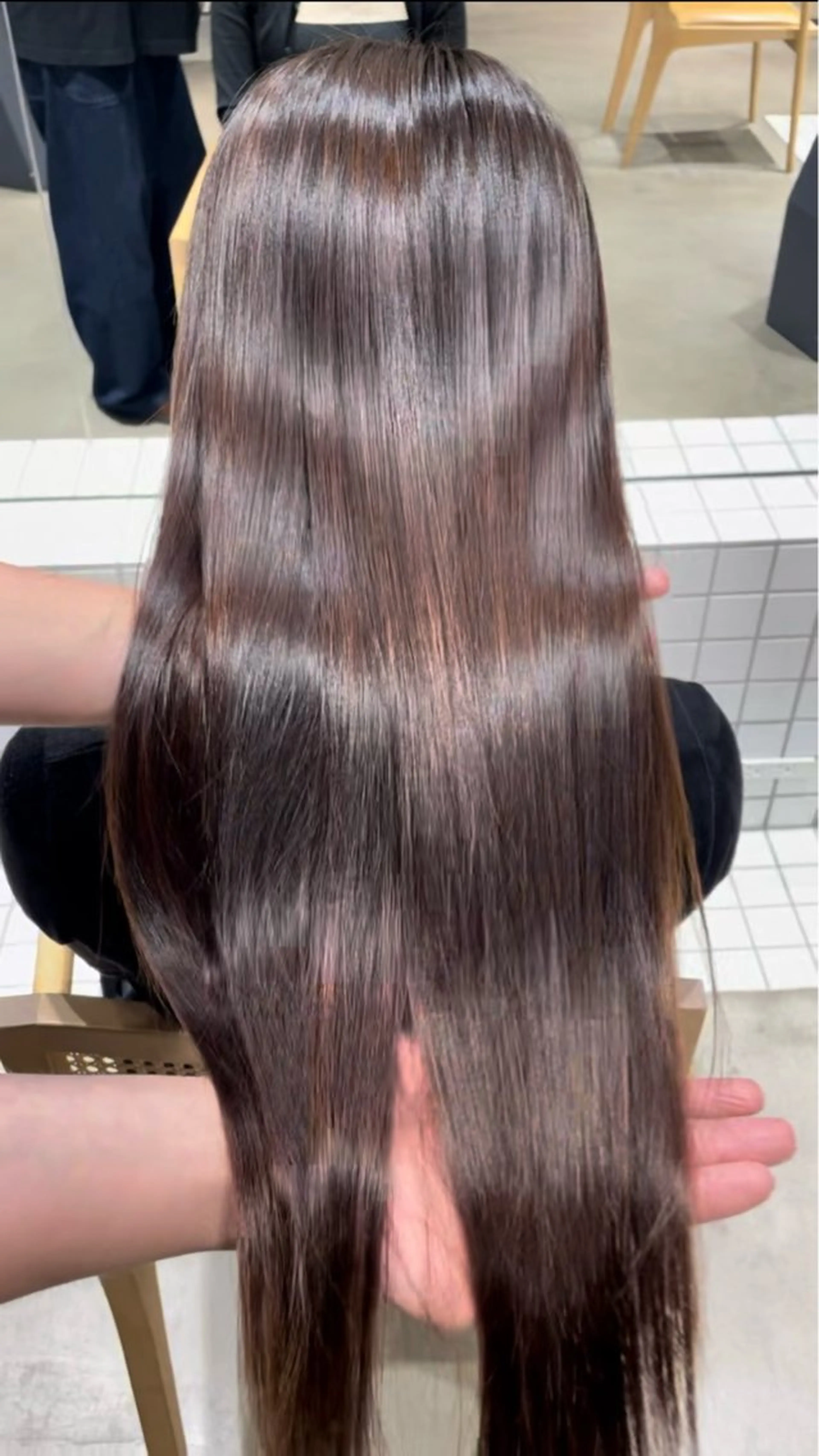 ロング パーマ 縮毛矯正 頼金 愛海のヘアスタイル