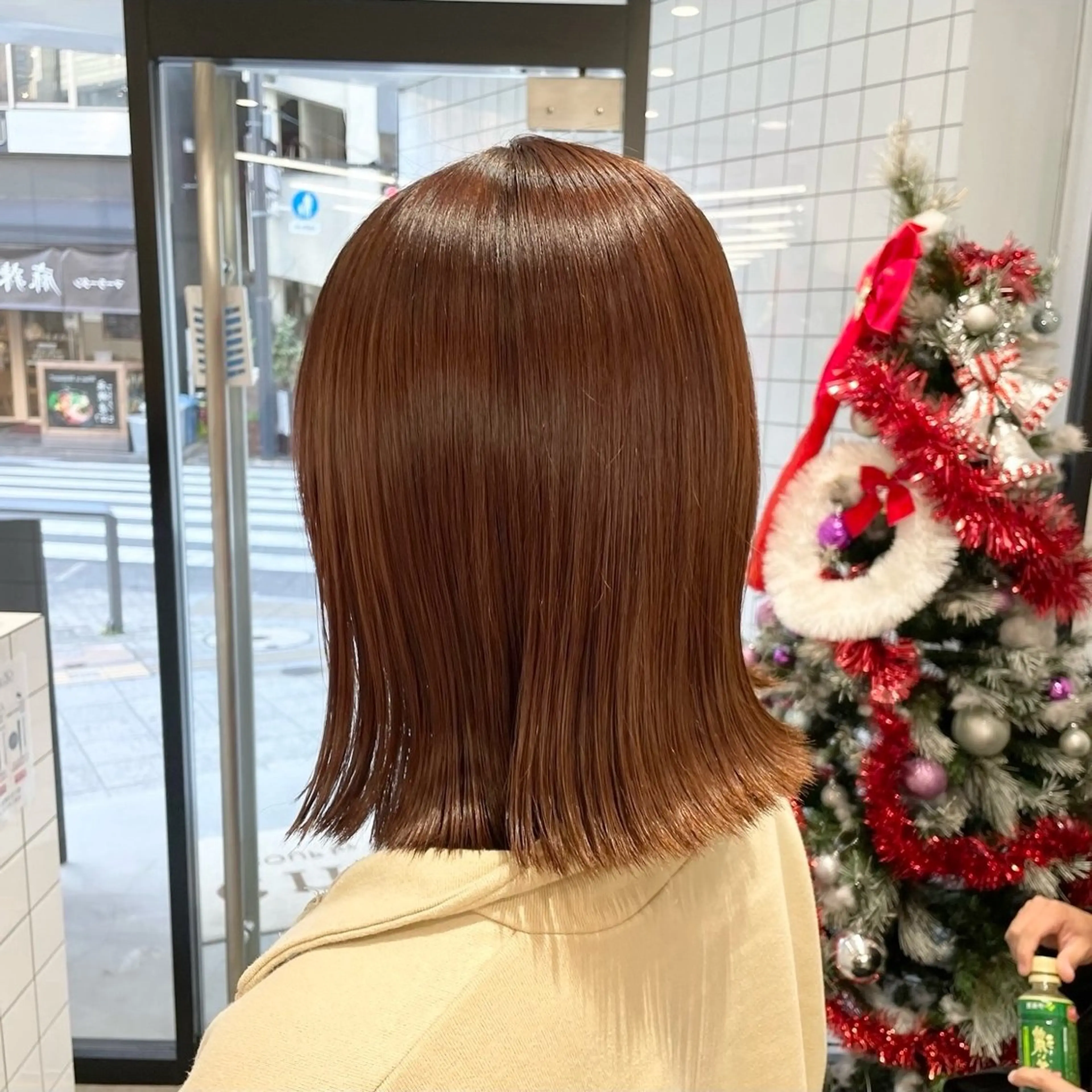 セミロング カラー パーマ ヘアアレンジ メンズ ブラウンカラー オレンジ オレンジブラウン トリートメント mona/ ストレートスタイル✨のヘアスタイル