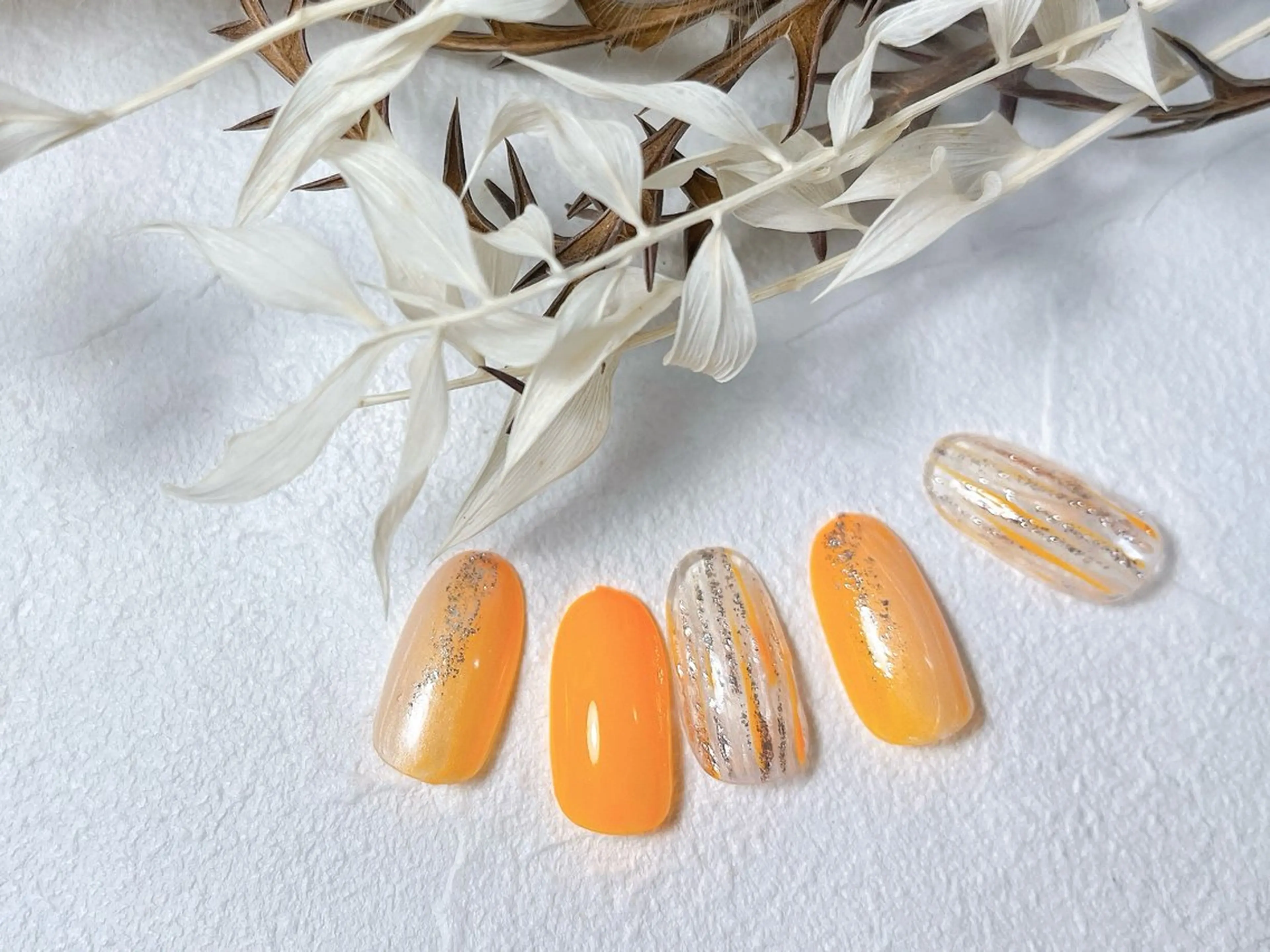 ネイル オーロラネイル フットネイル フレンチネイル ジェルネイル マグネットネイル kiki nail たまプラーザのネイルデザイン