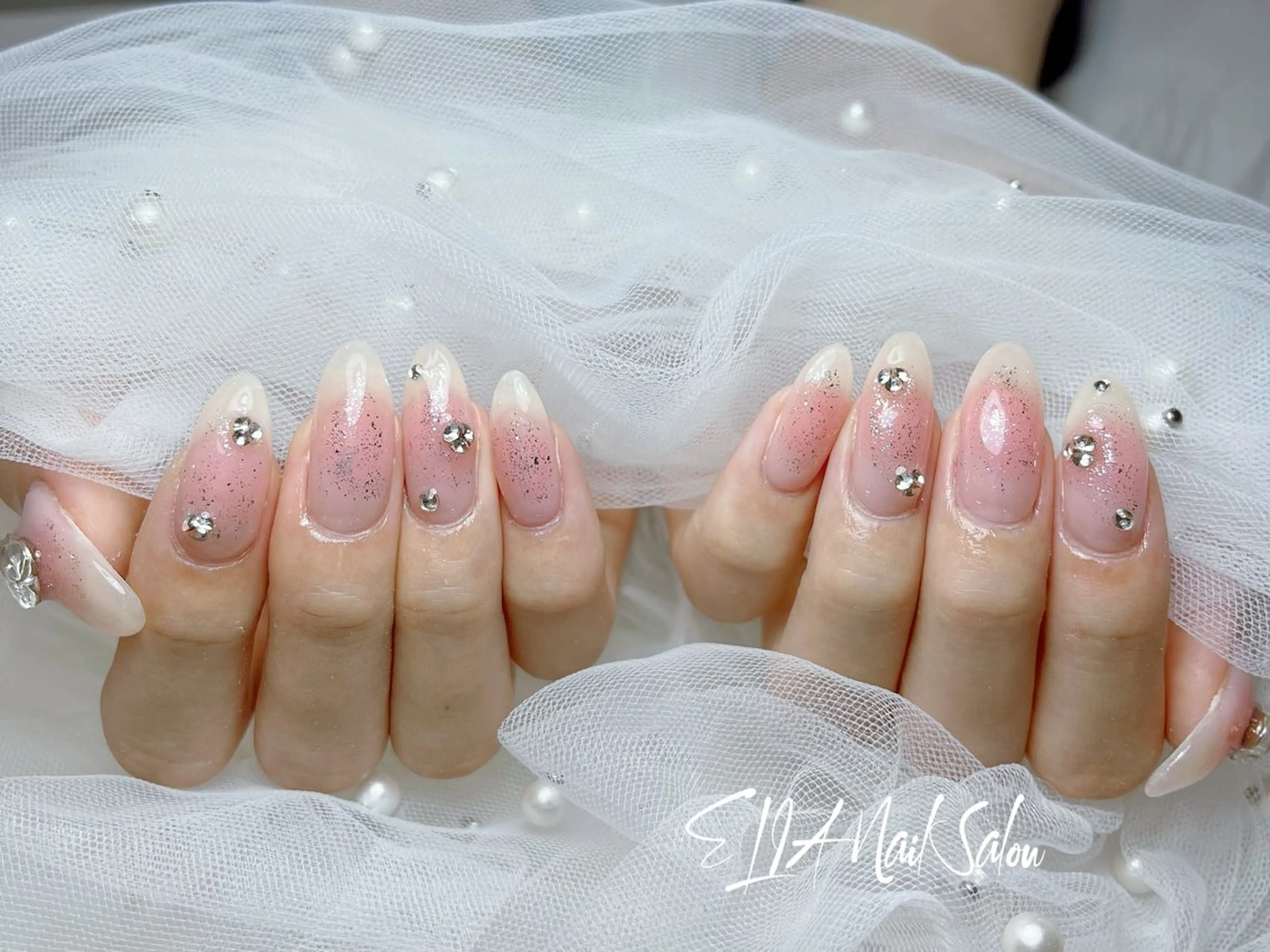 ミディアム cici nailのネイルデザイン