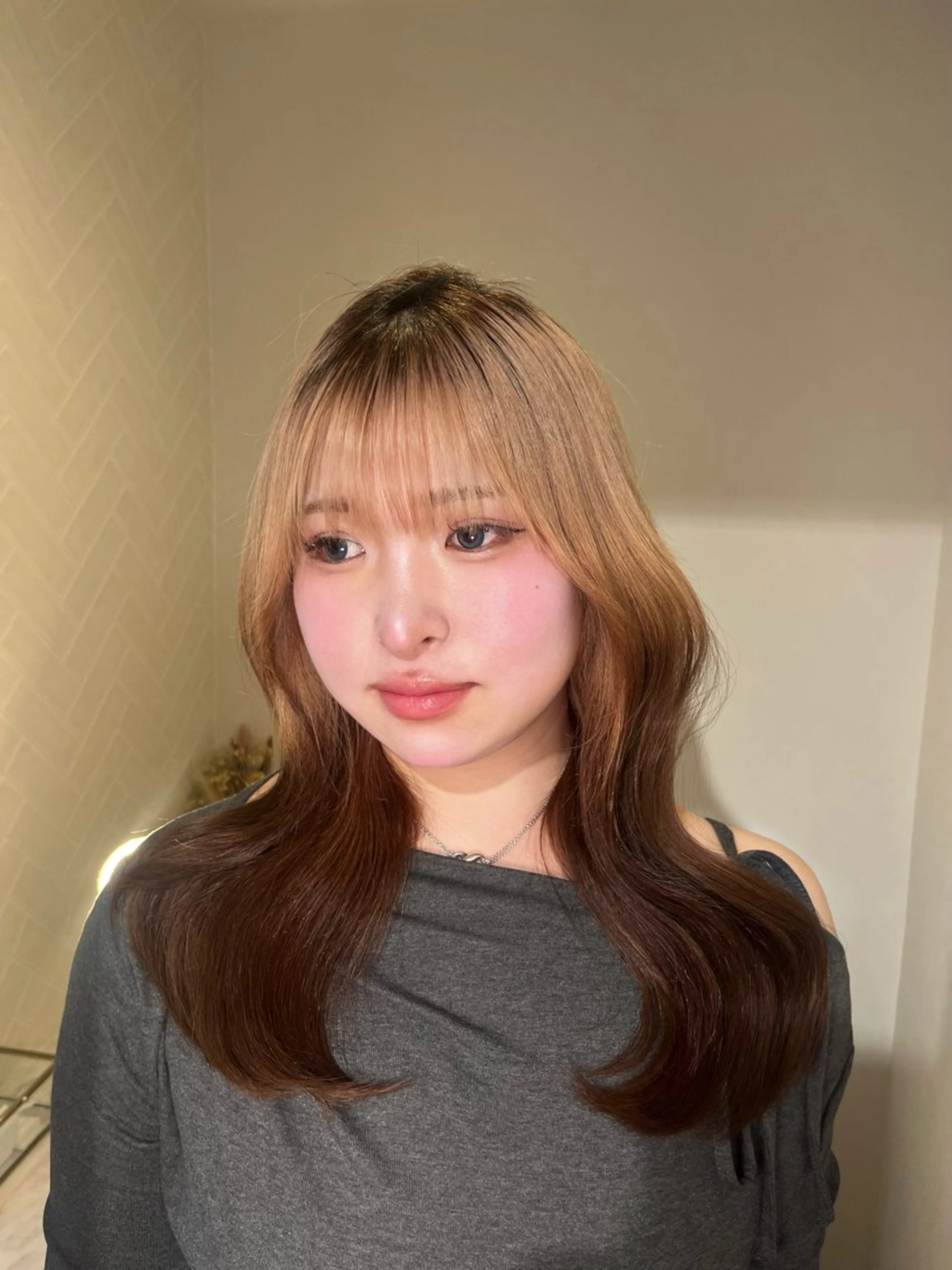 ロング ヨシンモリ ヘアカラー トリートメント 新宿/ハイトーン 韓国風/Narukaのヘアスタイル