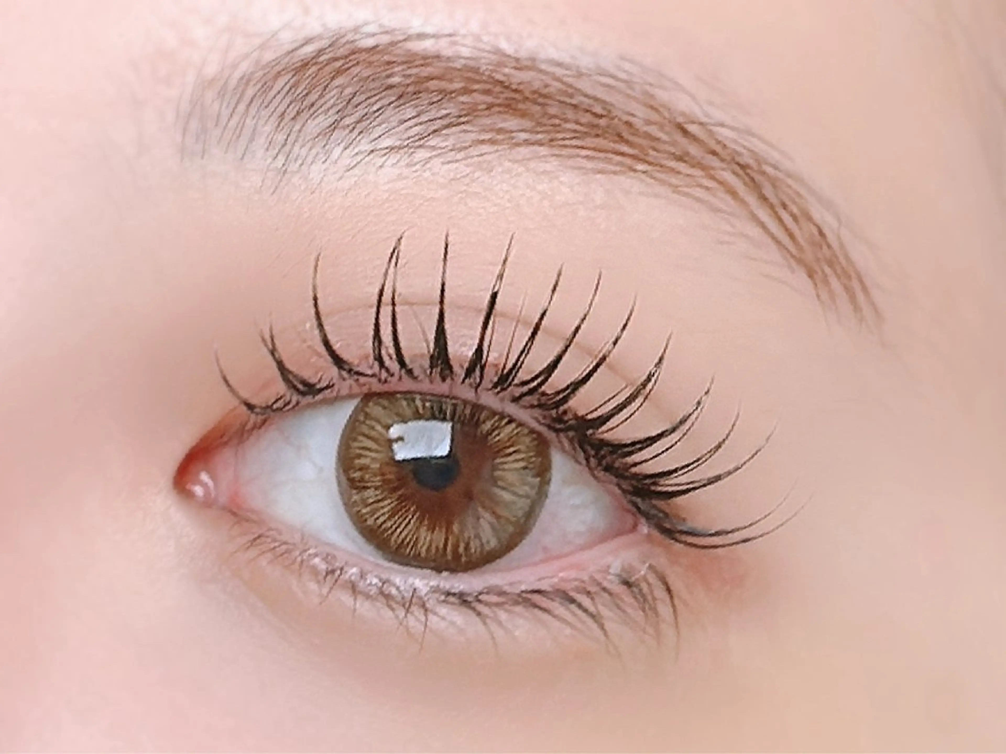 マツエク・マツパ aveuglant所属・aveuglant 加藤久佳のマツエク・マツパデザイン