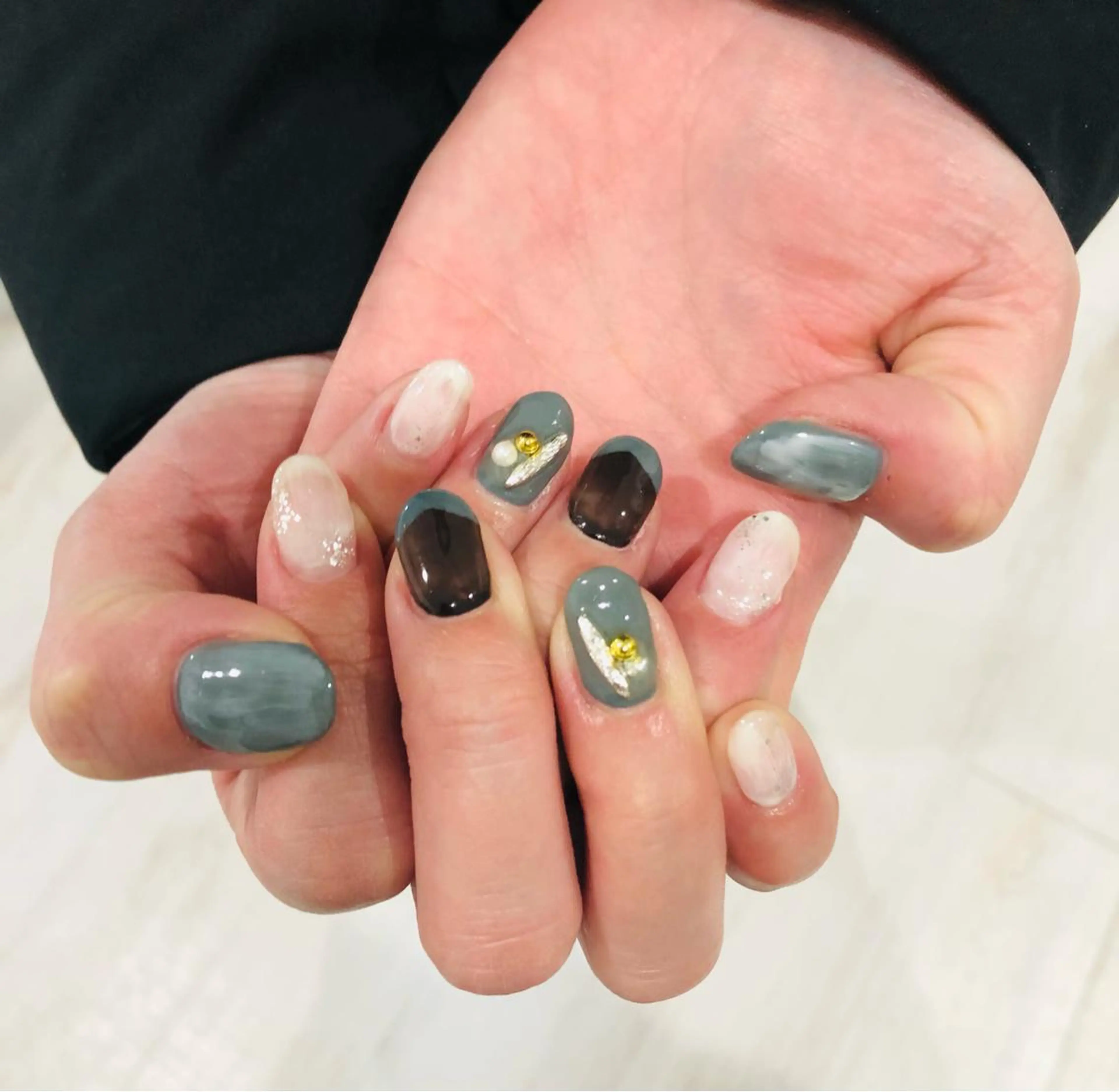 ネイル ニュアンスネイル ツイードネイル Ｈ3（エイチスリー）所属・H3 hitoのネイルデザイン