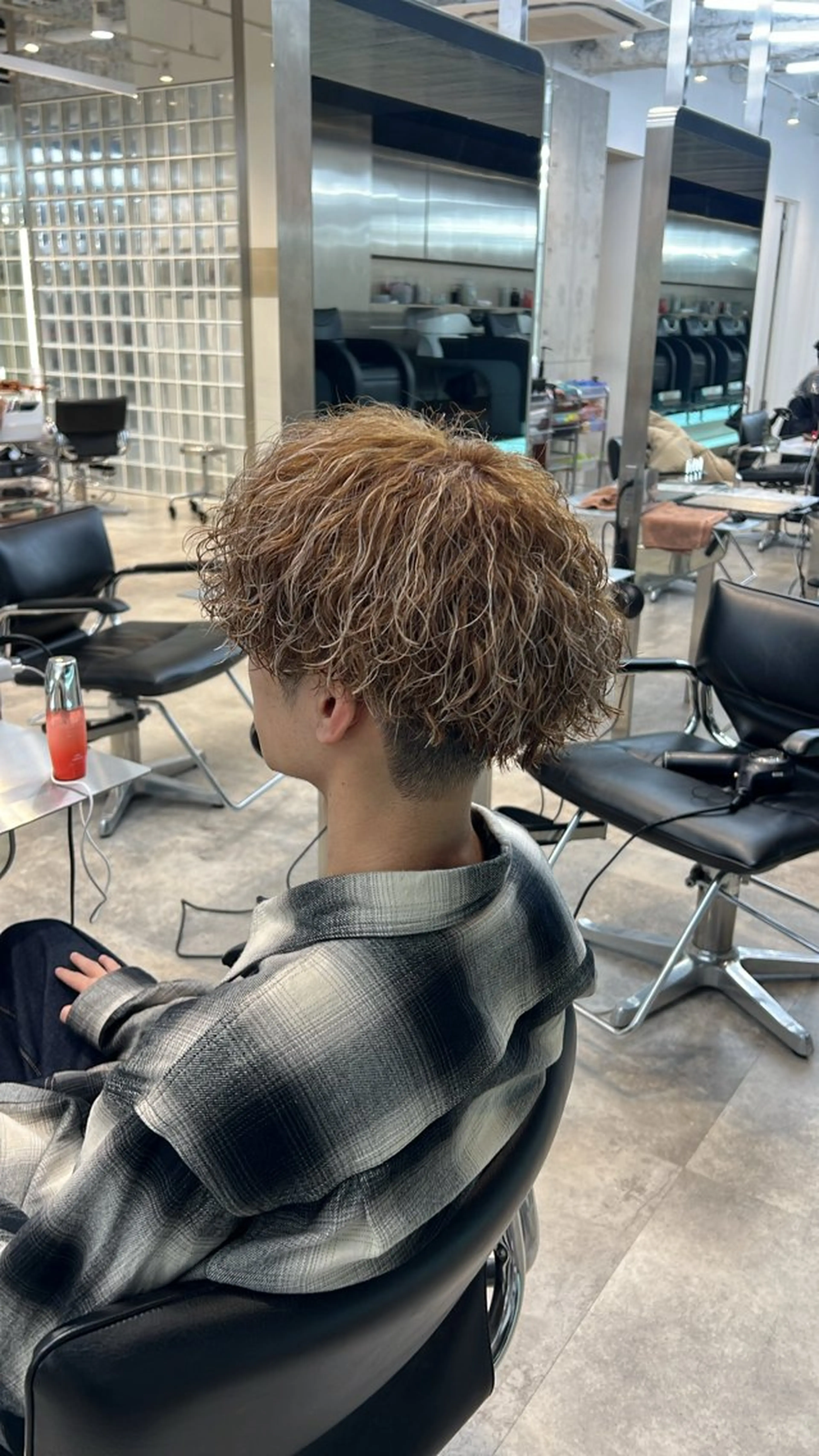 カラー パーマ メンズ fifth神宮前 HIN★T★のヘアスタイル