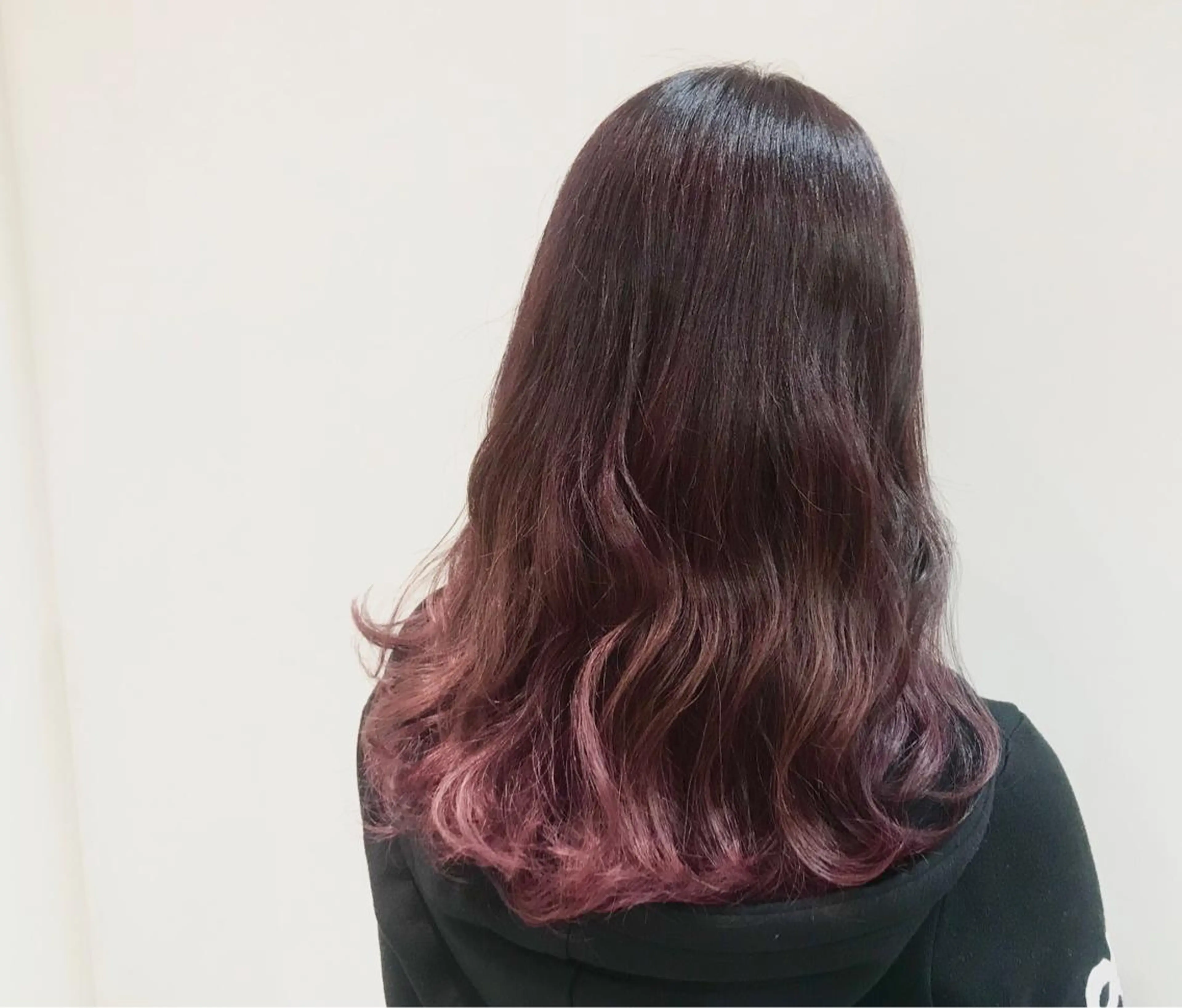 ミディアム ✨美髪サラ艶トレンド 橋柿 実紀✨のヘアスタイル