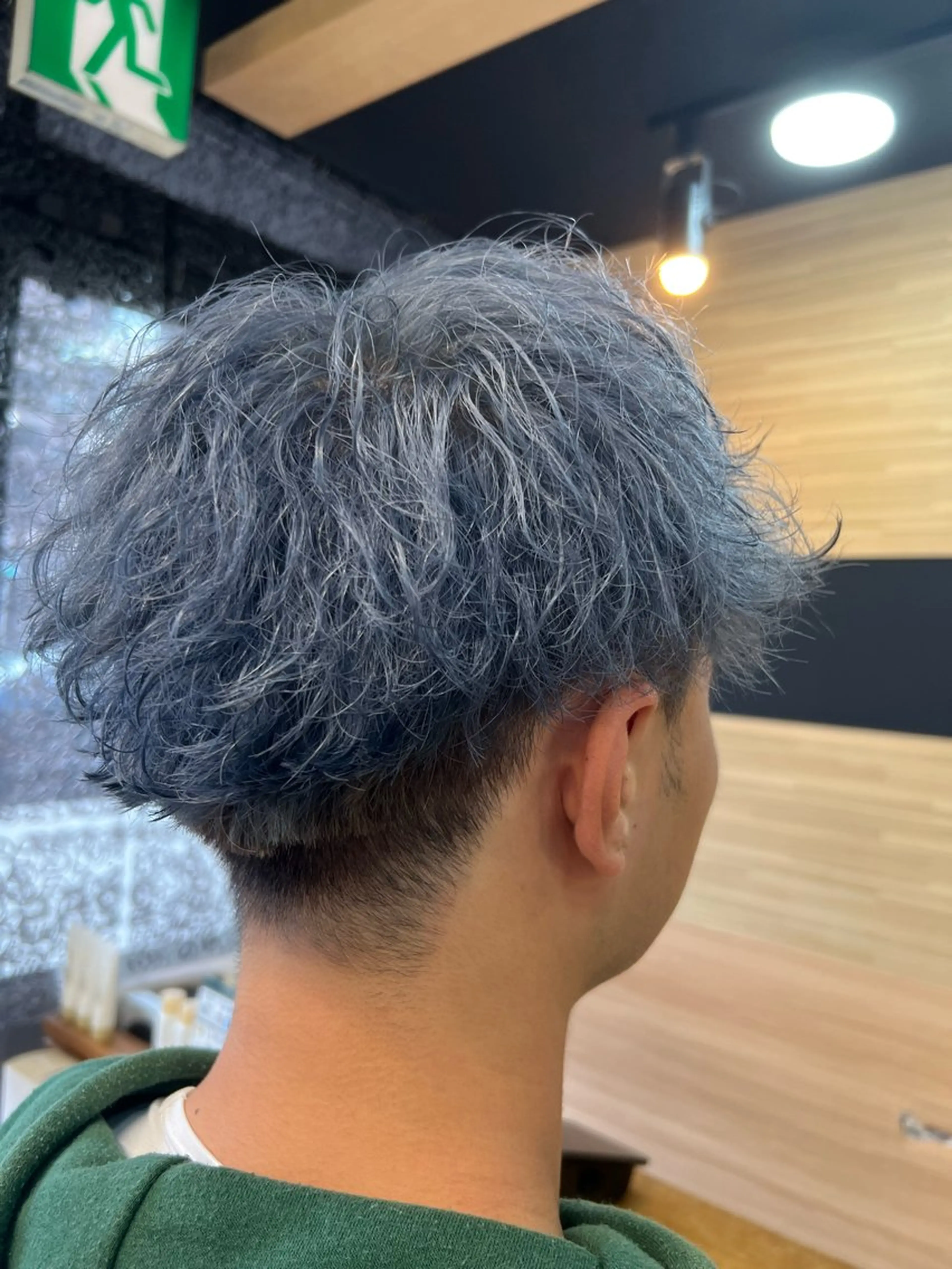 ミディアム ミディアムパーマ 古川 京汰　六本松のヘアスタイル