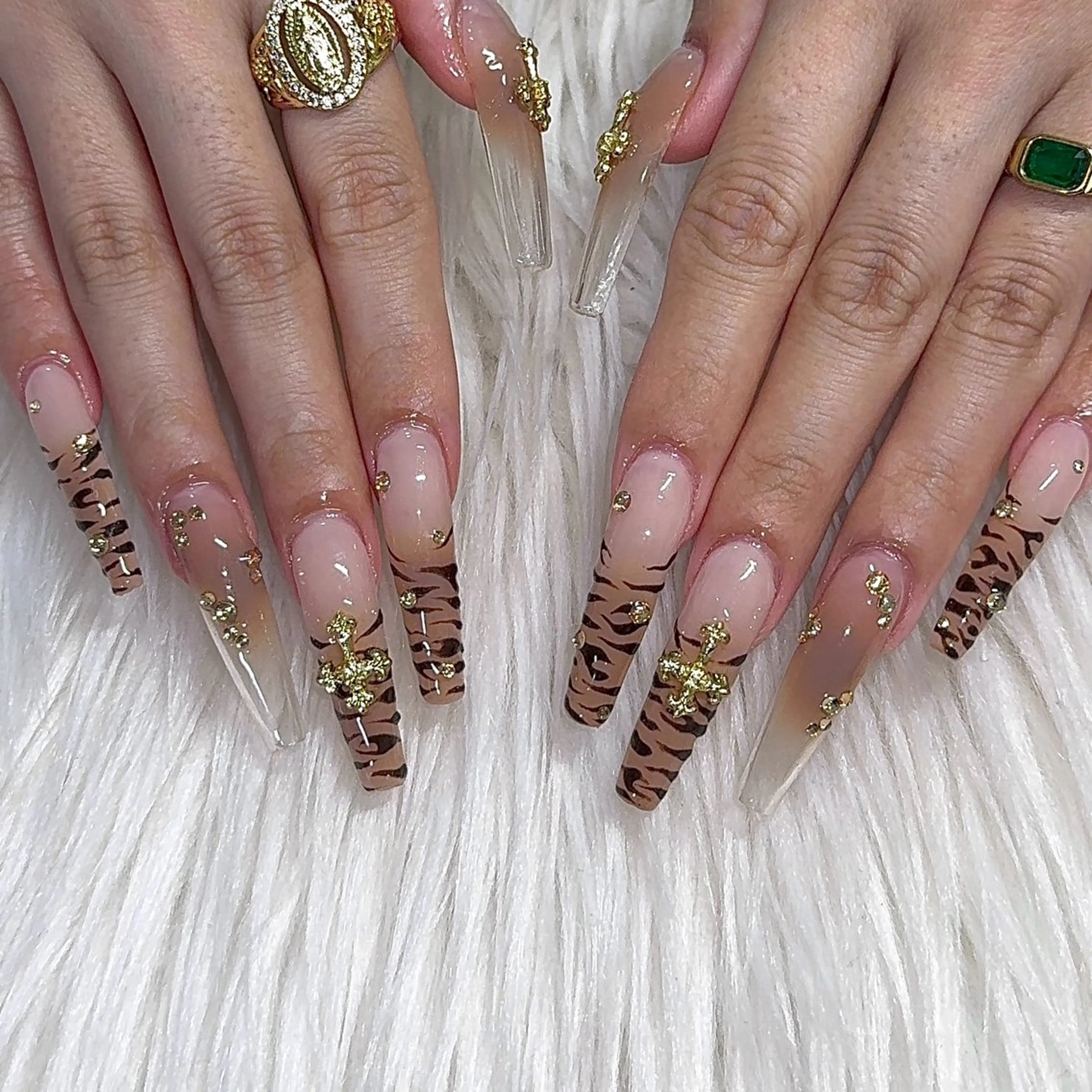 ネイル 黒川 実祐のネイルデザイン