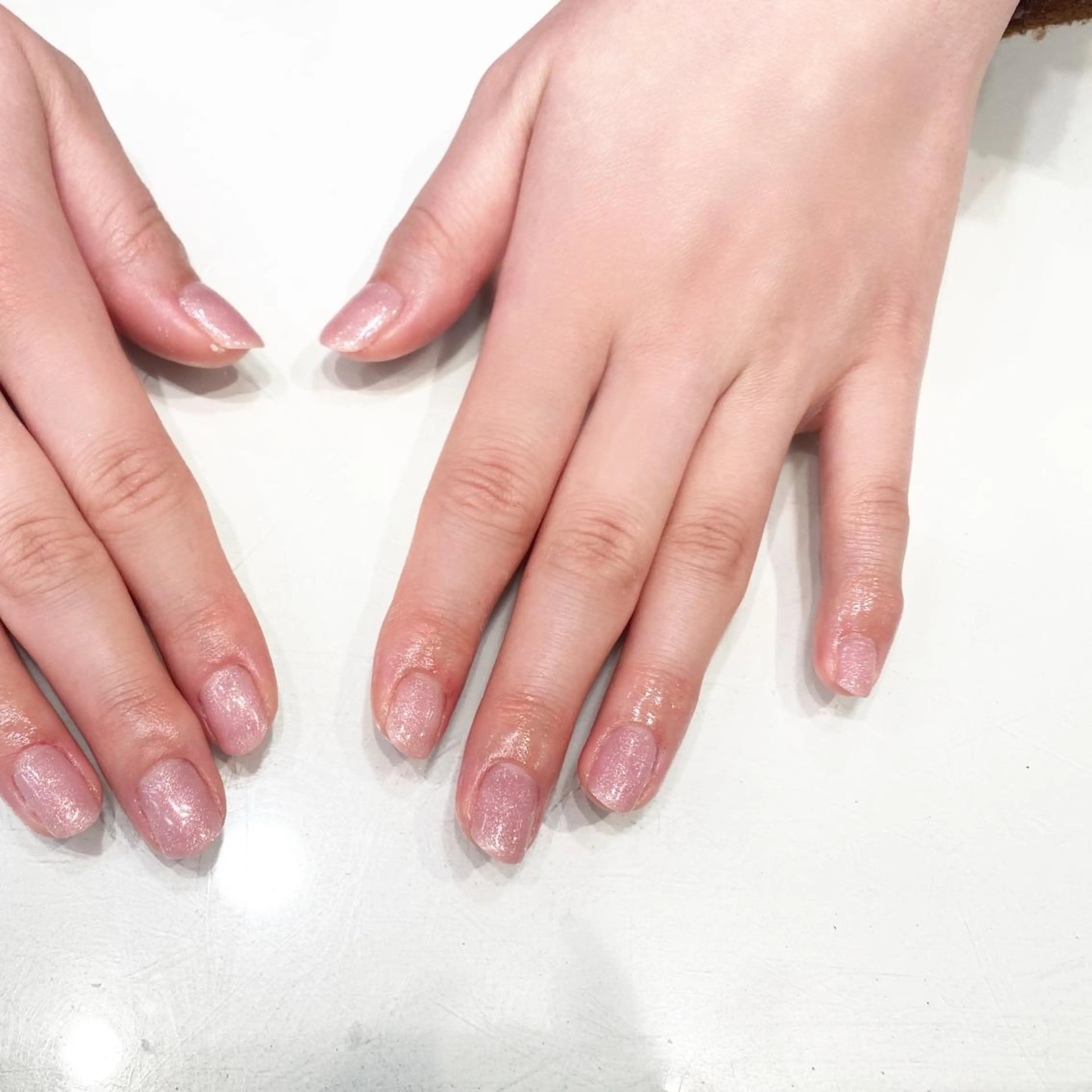 ネイル ハンドネイル ブリオン六本松店ネイルandアイ所属・薦田 葵のネイルデザイン