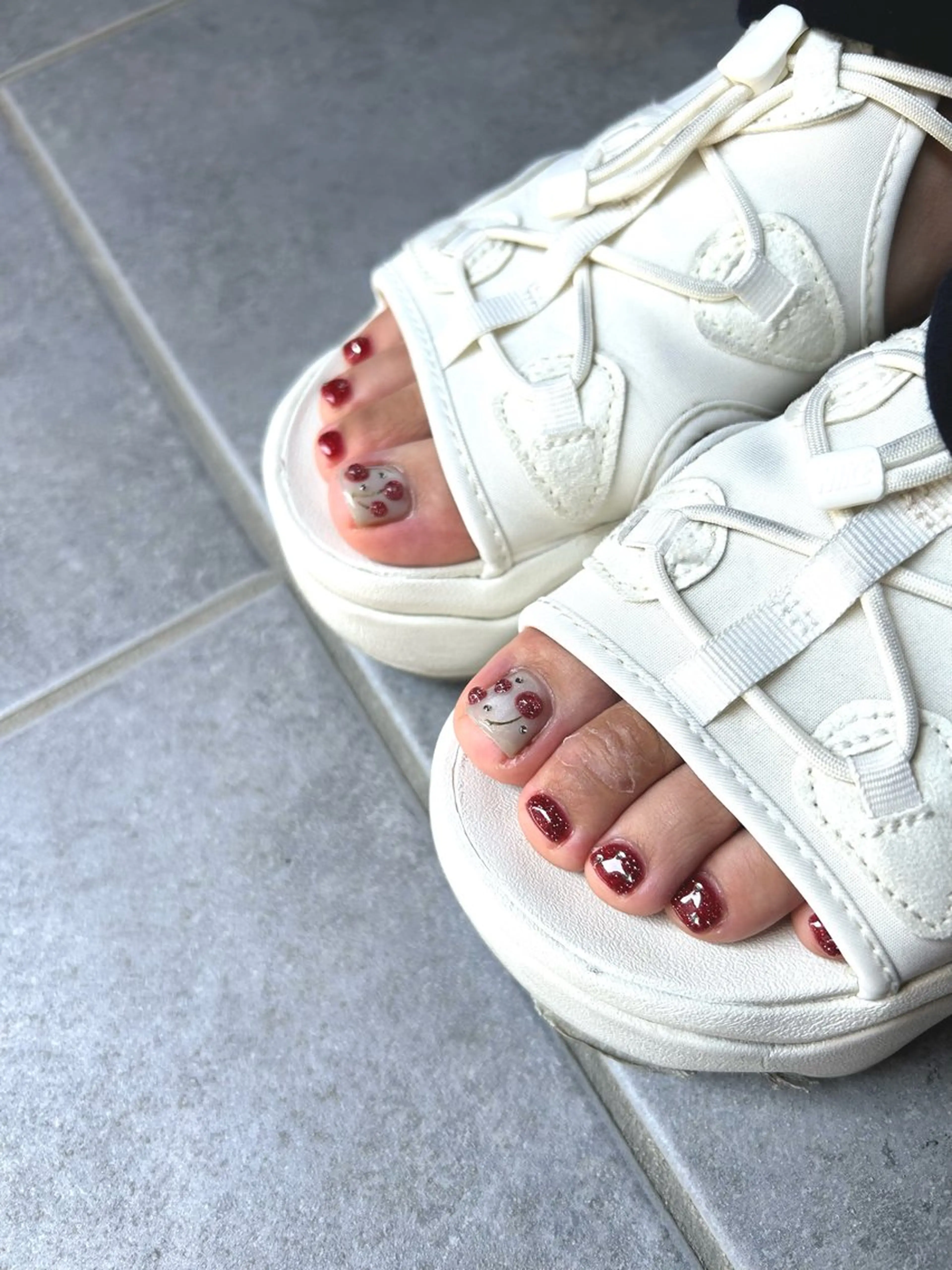 🐆親指art +one color【オフなし】　　　　　　　　　　　　+フットバス🧼の写真