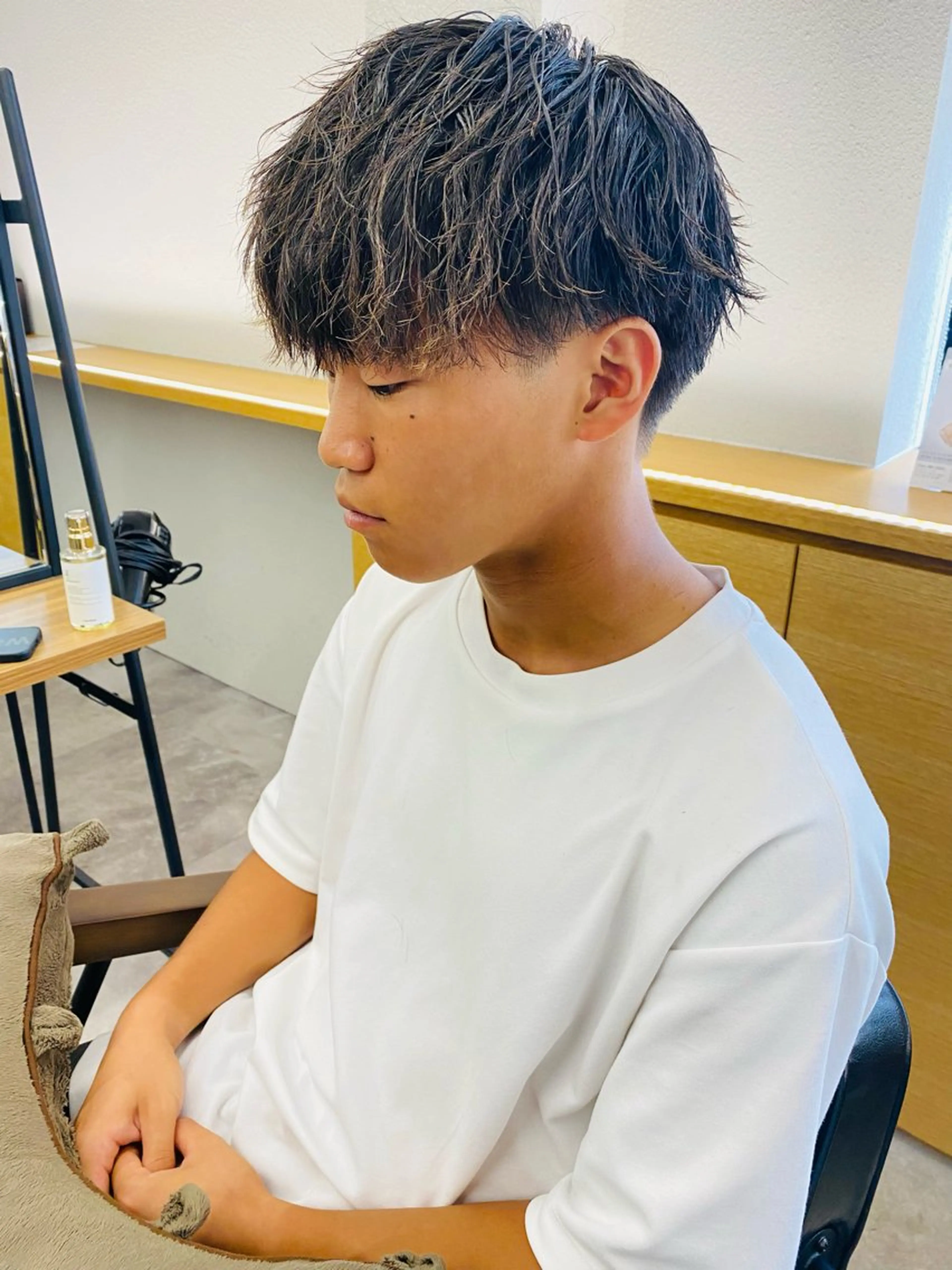 パーマ メンズ メンズメッシュ カット パーマ Emitas.柳通り店所属・山﨑 大暉【ダブルカラー】のヘアスタイル