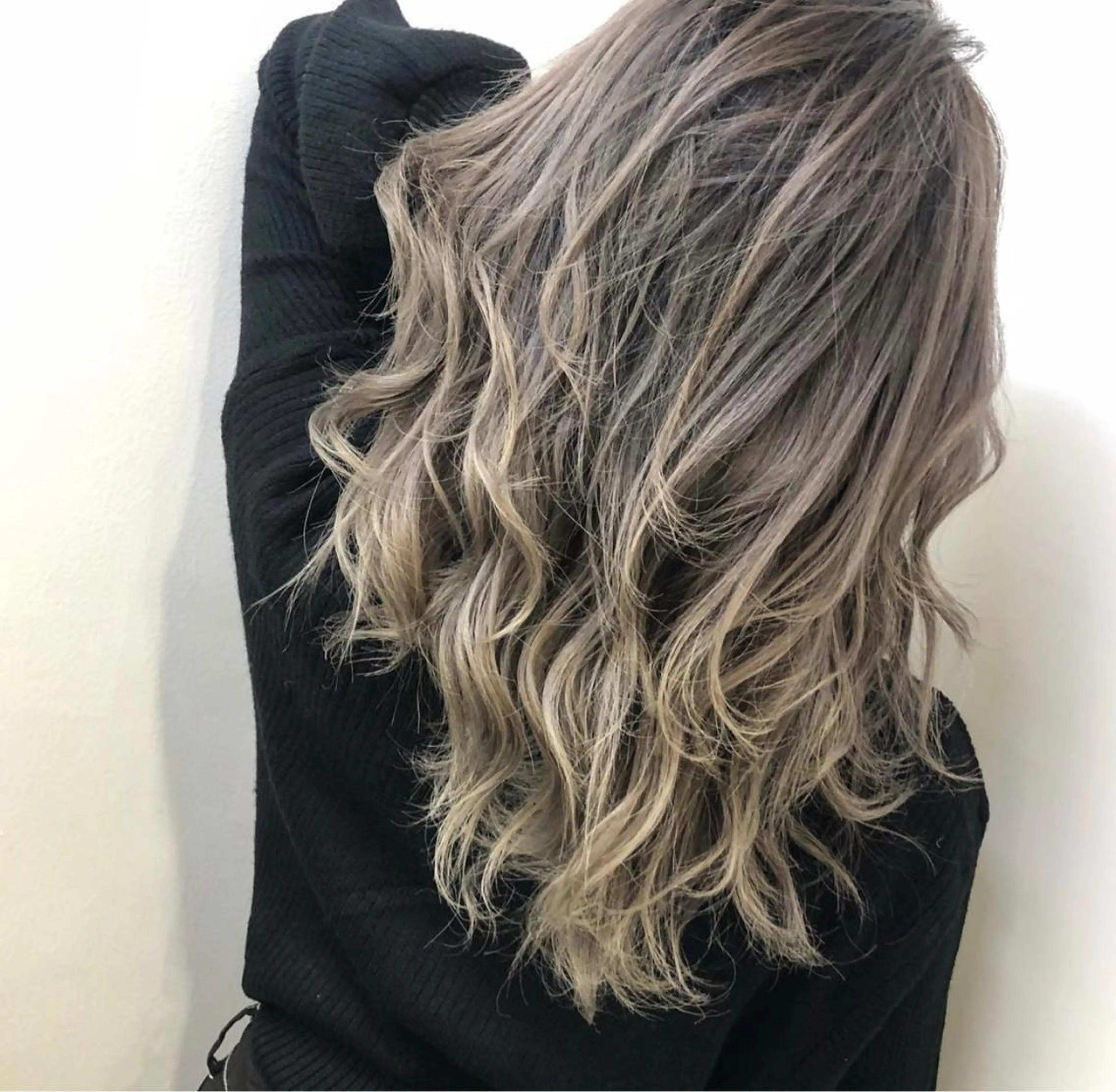 セミロング カラー パーマ ヘアアレンジ メンズ キッズ ネイル マツエク・マツパ 酸性ストレート 髪質改善大槻勇樹のヘアスタイル
