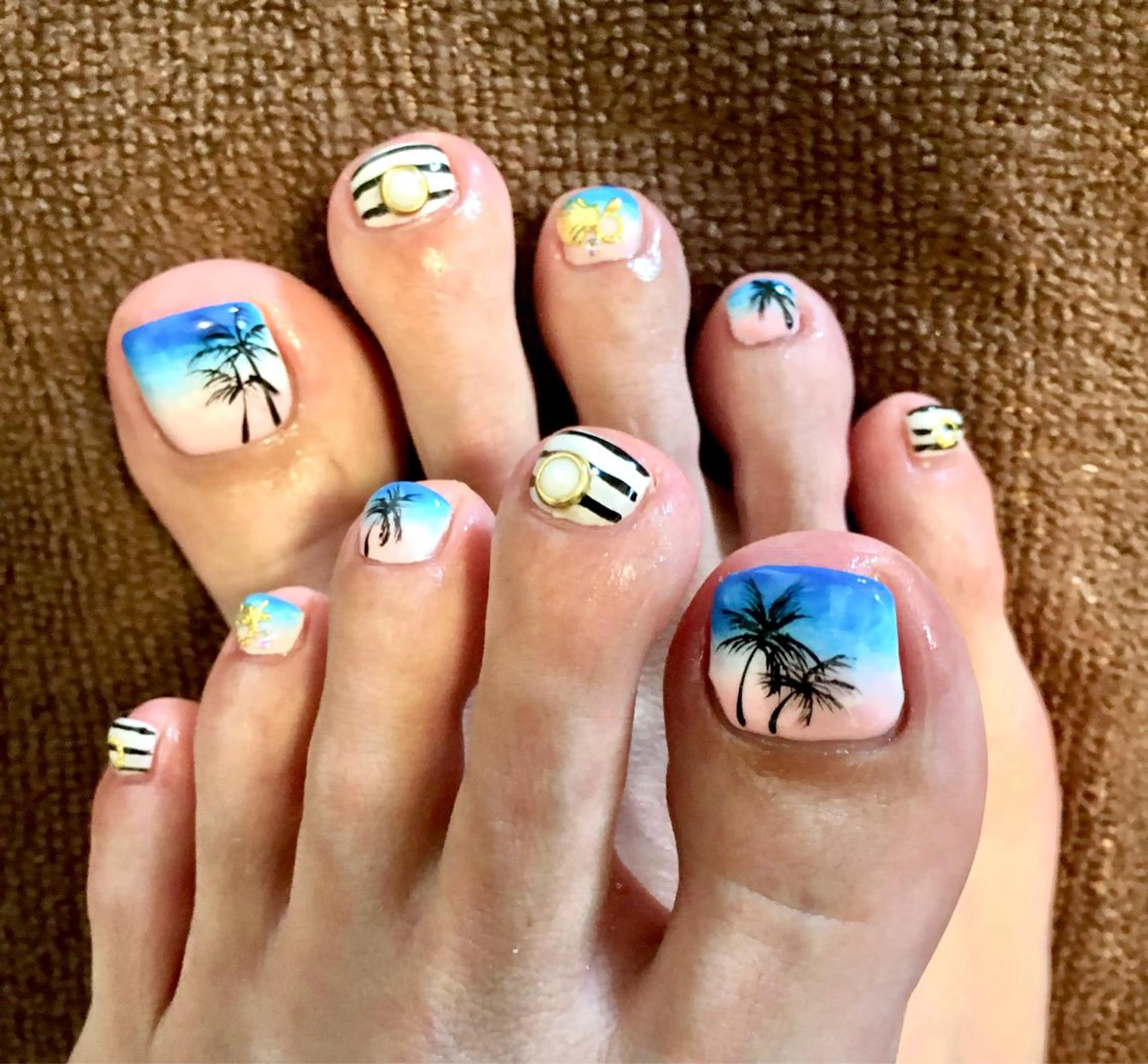 ネイル nailsalon sugarr所属・nailist cocoのネイルデザイン