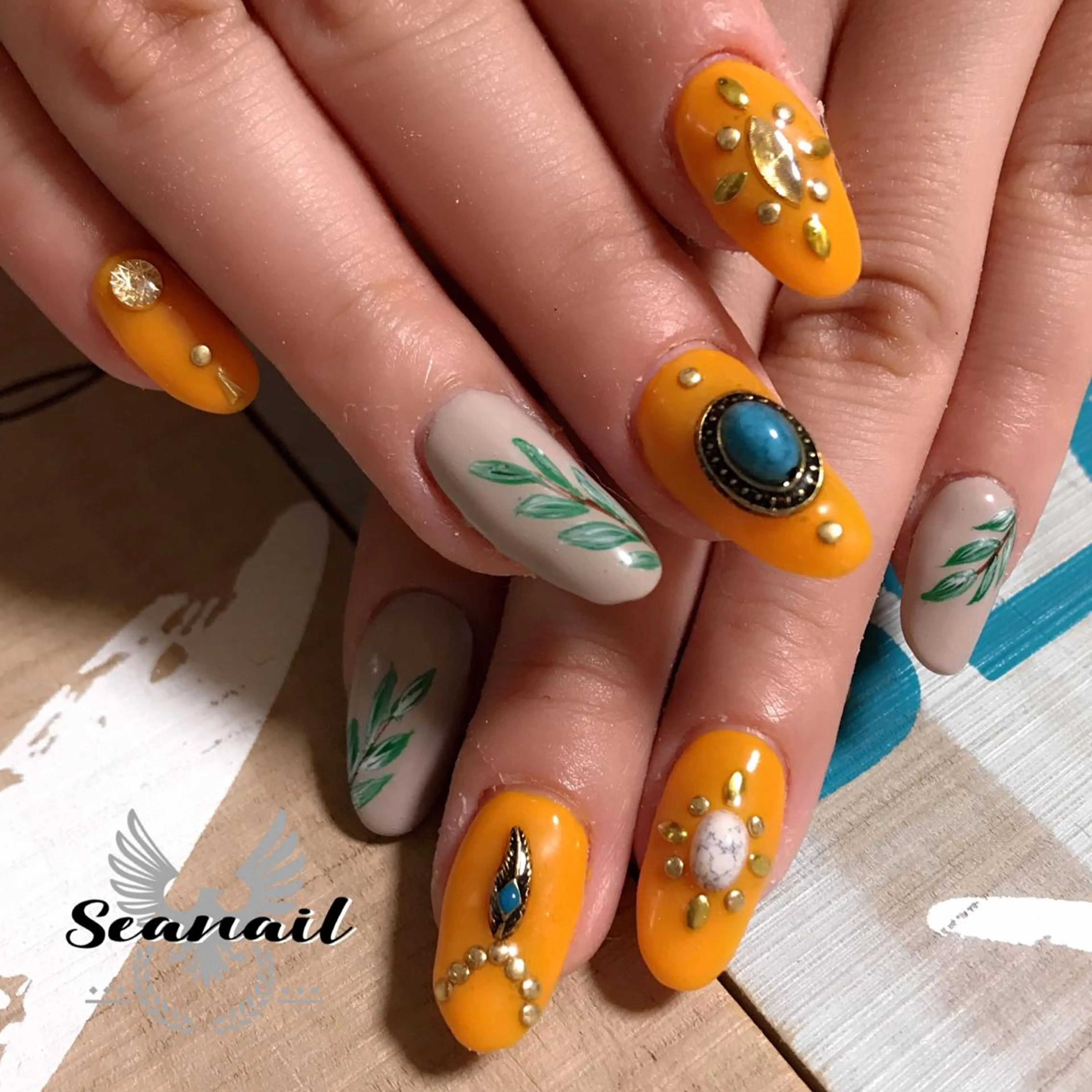 ネイル 小尾 栞のネイルデザイン