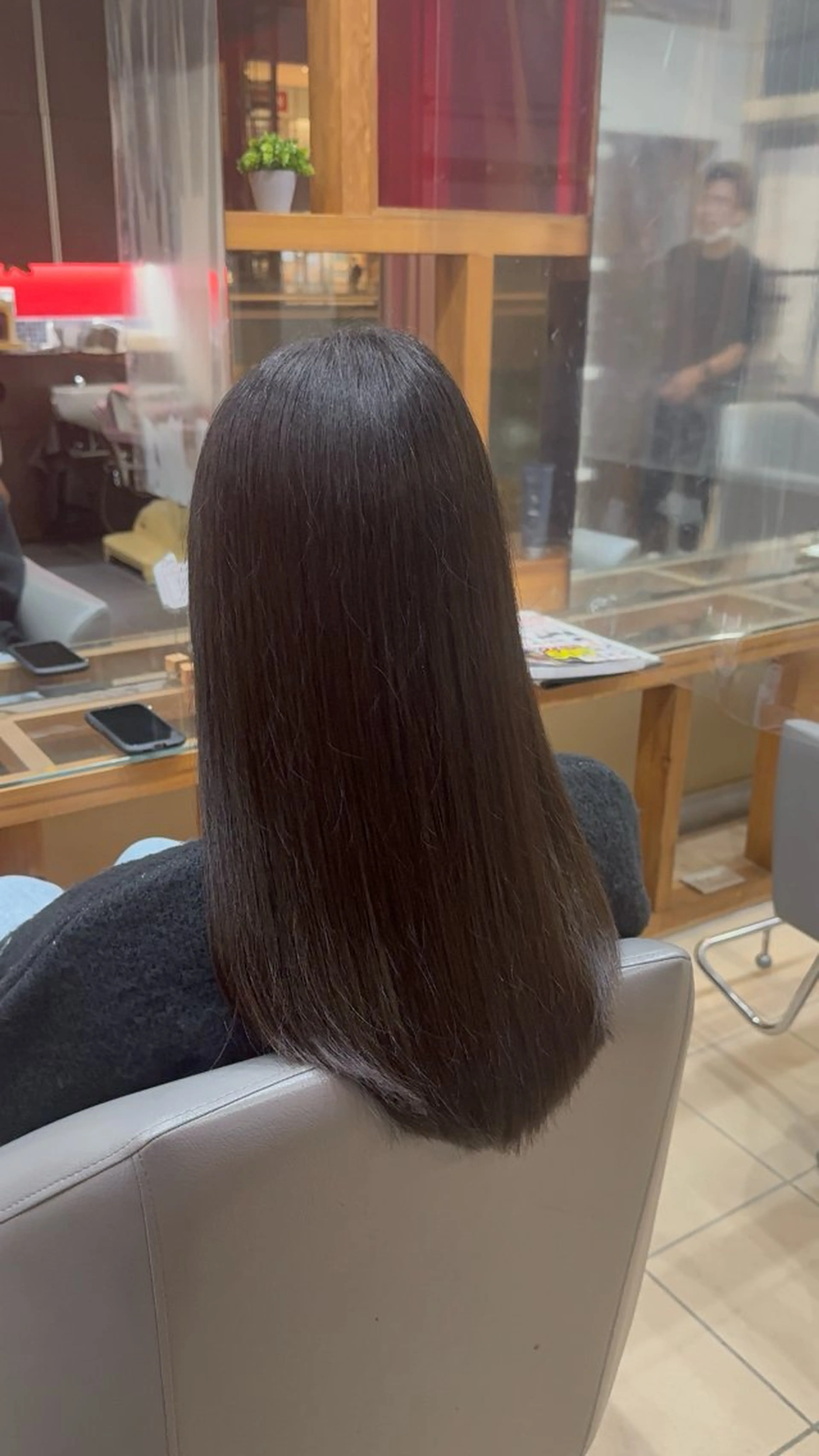 ✂︎レディースカット➕TOKIOトリートメント🪫 【縮毛矯正/カラー/ボブ/レイヤーカット/日暮里/西日暮里/上野】の写真