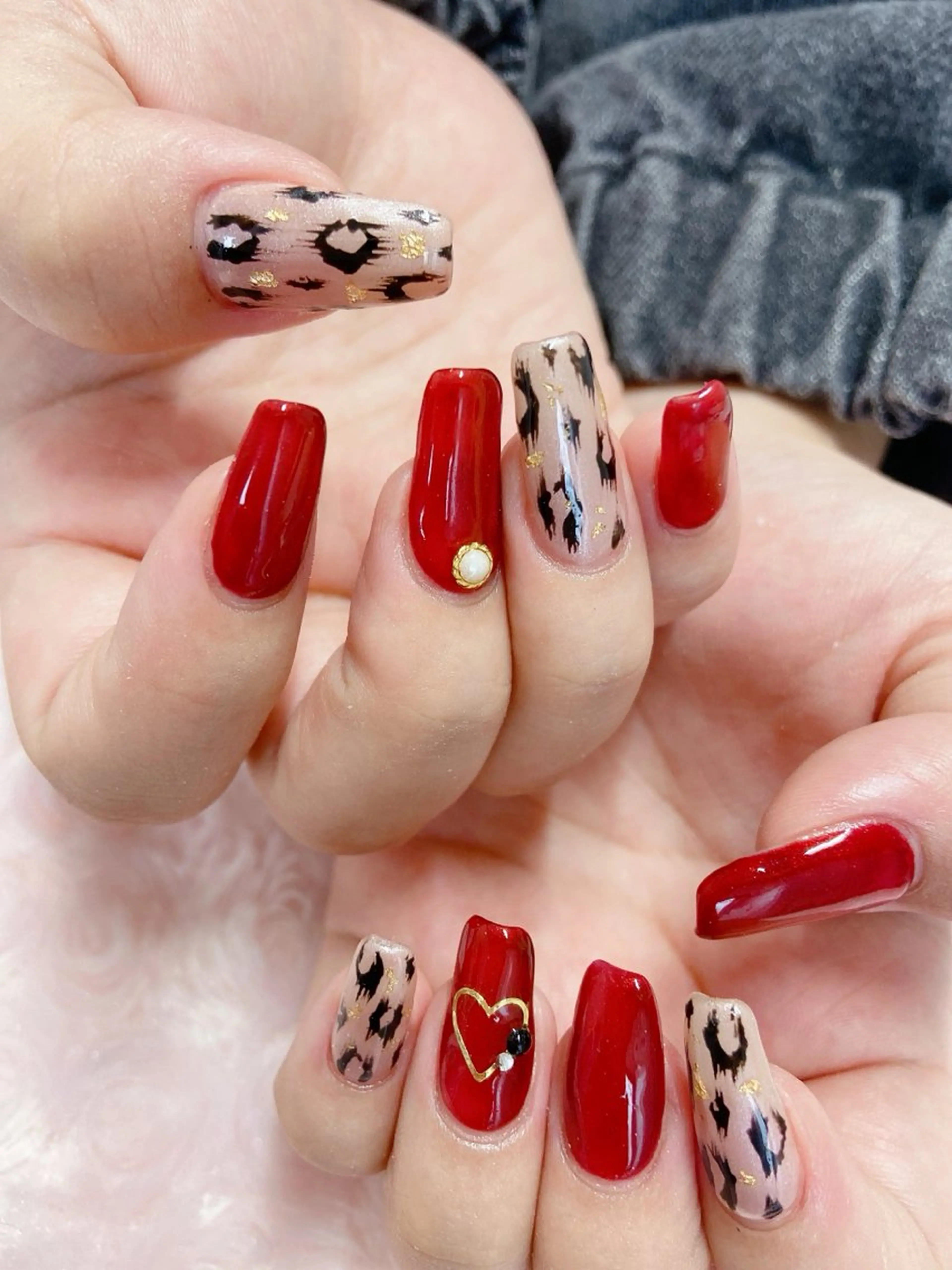 ネイル ジェルネイル マグネットネイル オフィスネイル パラジェル ワンホンネイル nail salon Berry所属・前田 りかのネイルデザイン