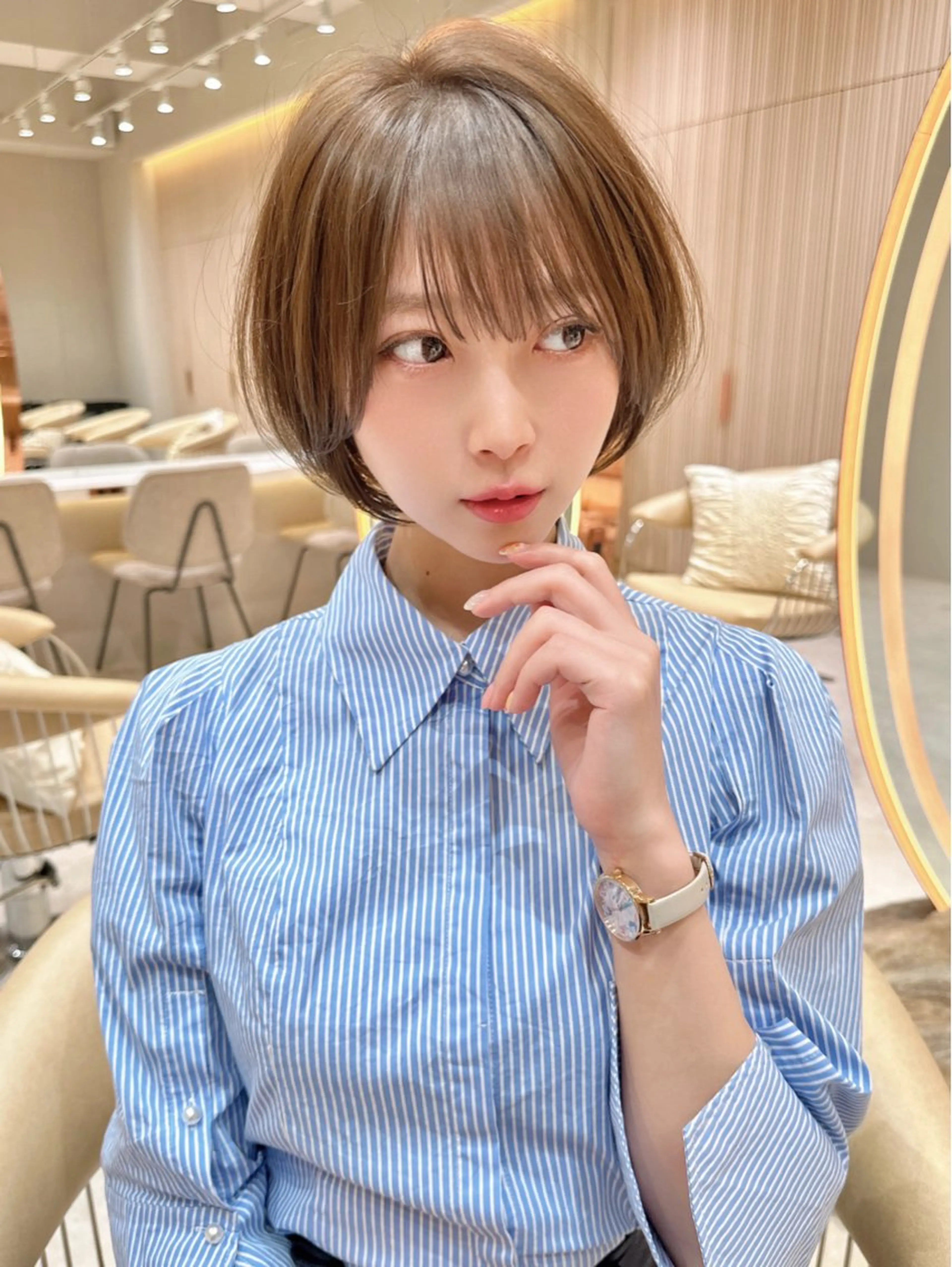 ショート カラー カット レイヤー❣️縮毛矯正 川村利幸のヘアスタイル