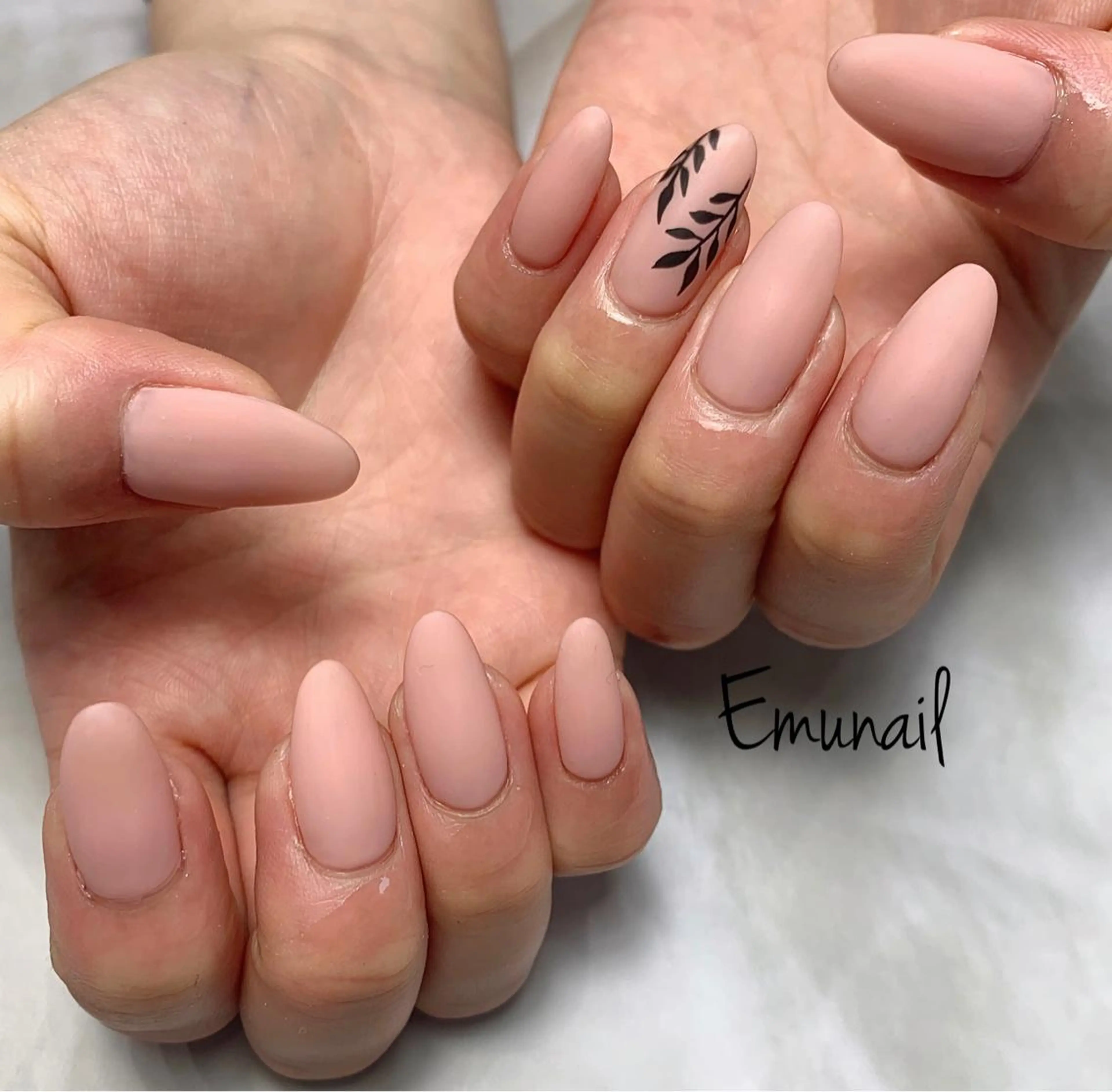 ネイル アートネイル ハンドネイル Emu Nailのネイルデザイン