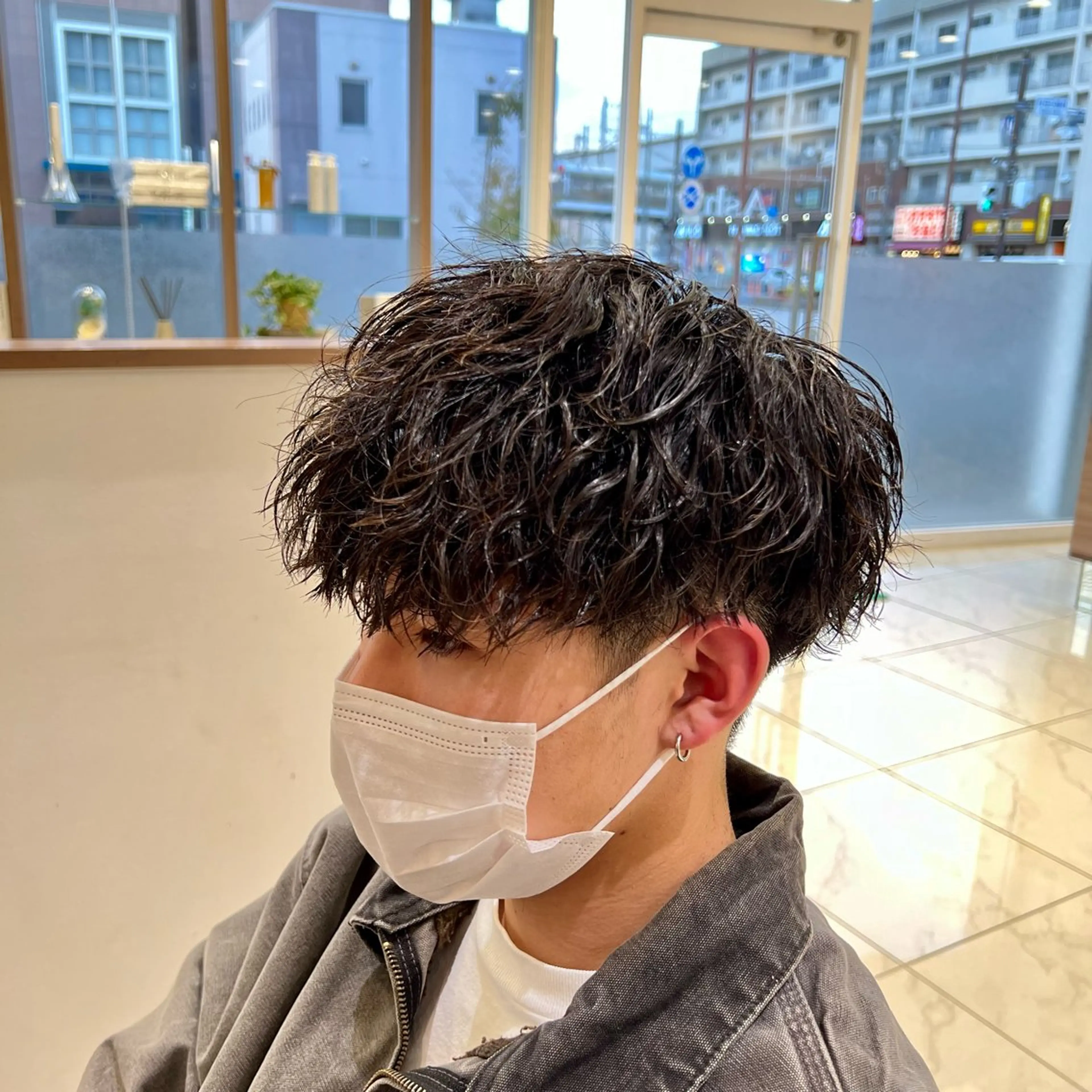 【⚠️期間限定⚠️】メンズ似合わせカット＋ツイストスパイラルパーマの写真