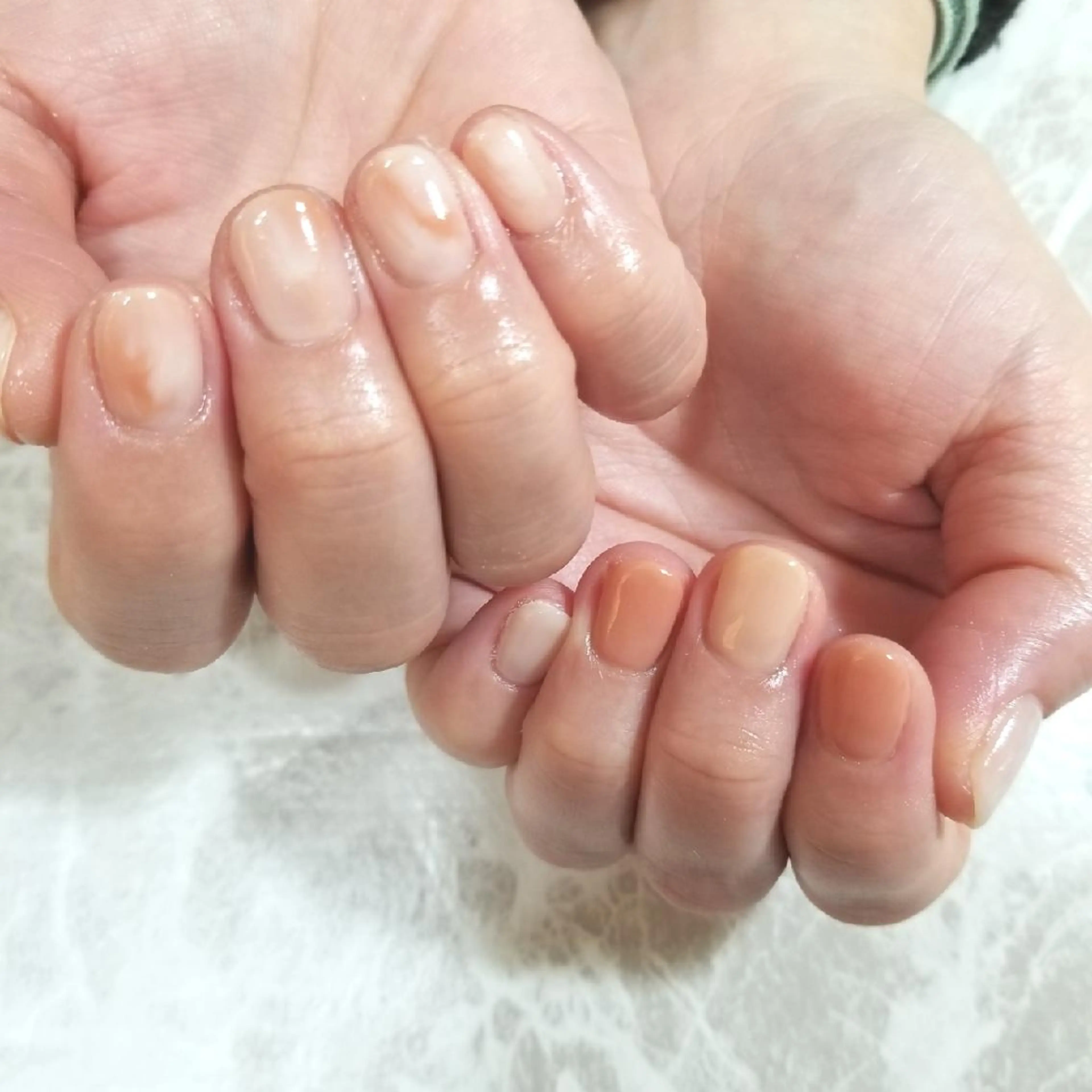 ネイル ハンドネイル nailatelier nijiiro.所属・nijiiro🌈 サトウのネイルデザイン