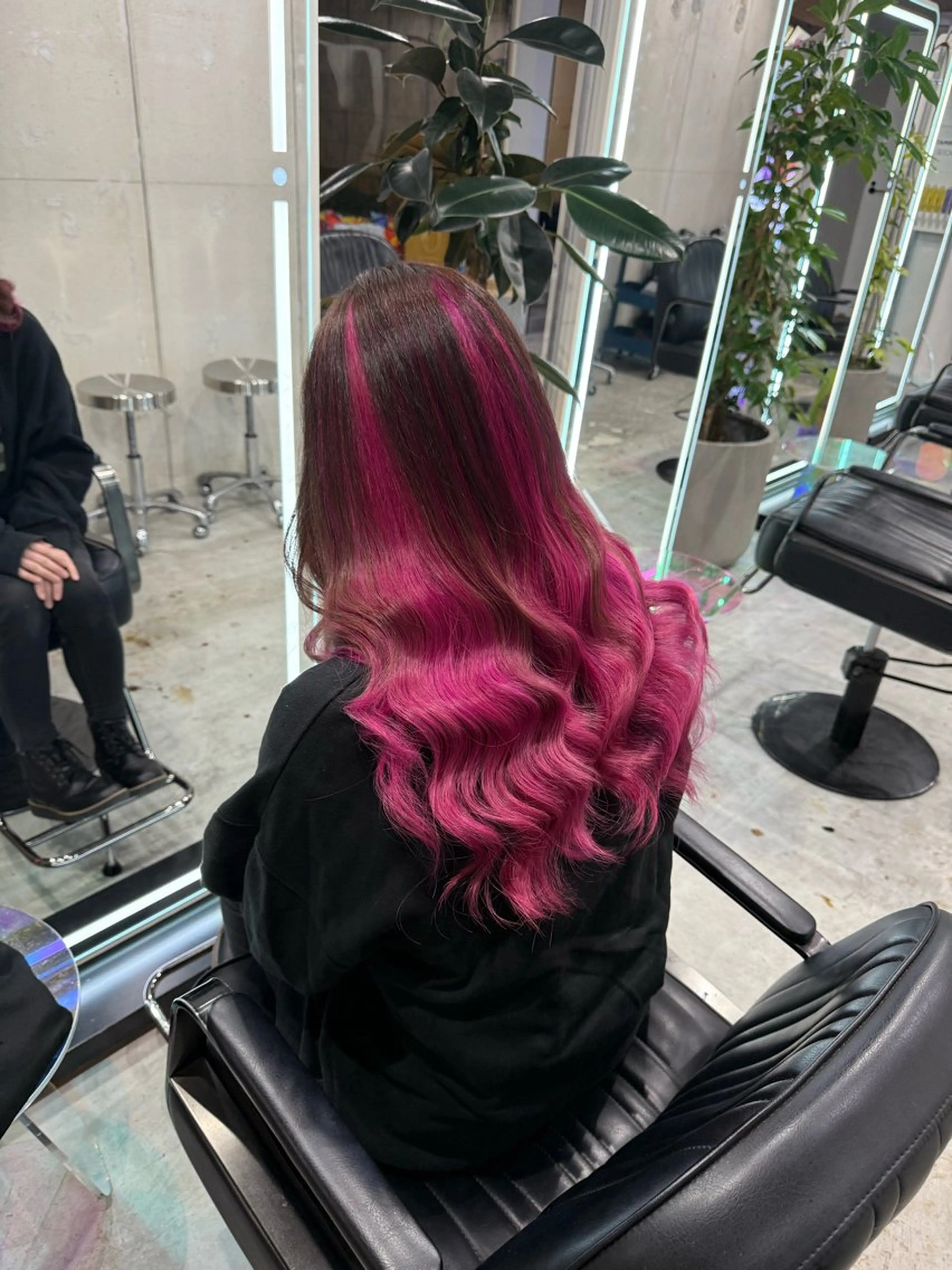 セミロング カラー EDeN Reaのヘアスタイル