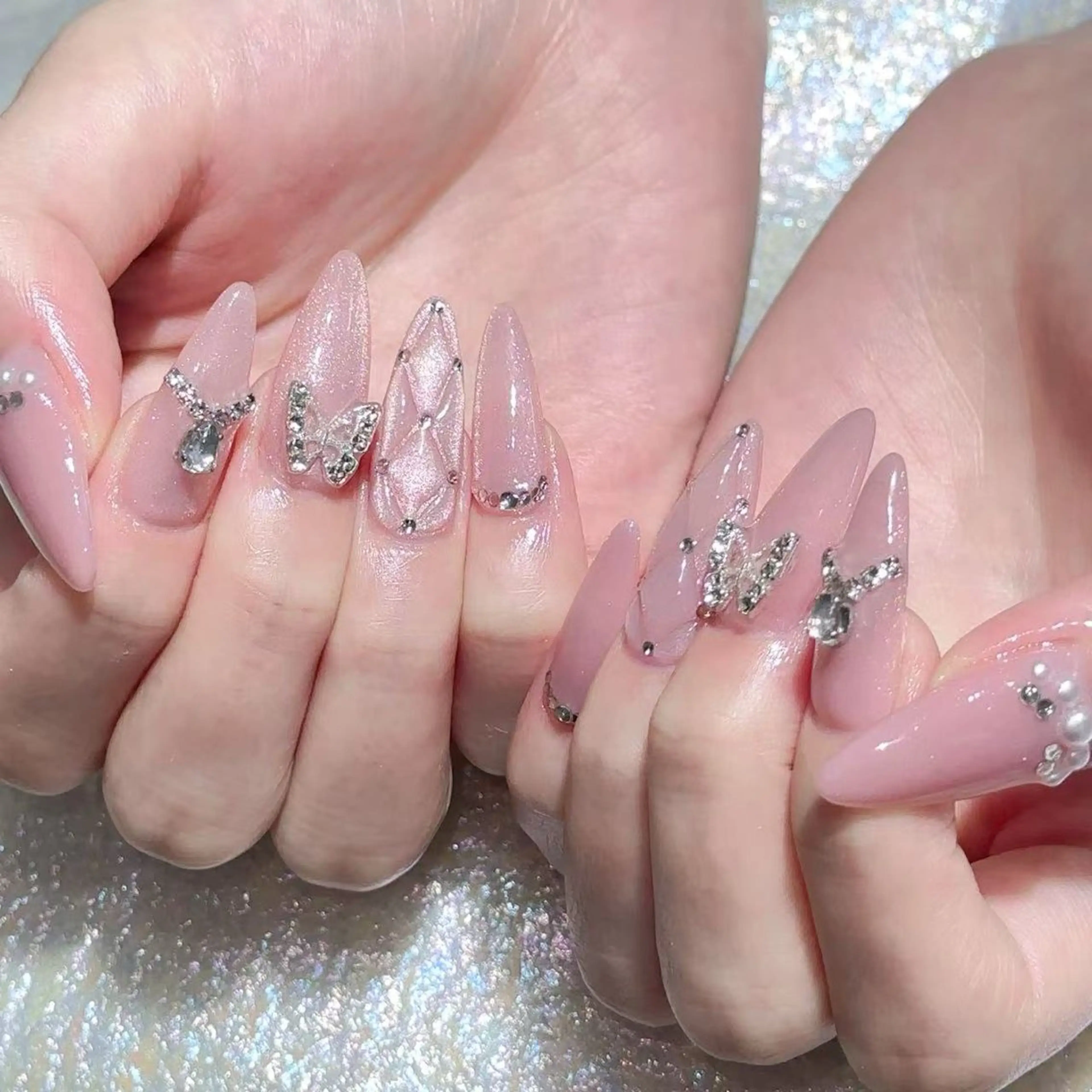 ネイル ハンドネイル Queens マオのネイルデザイン