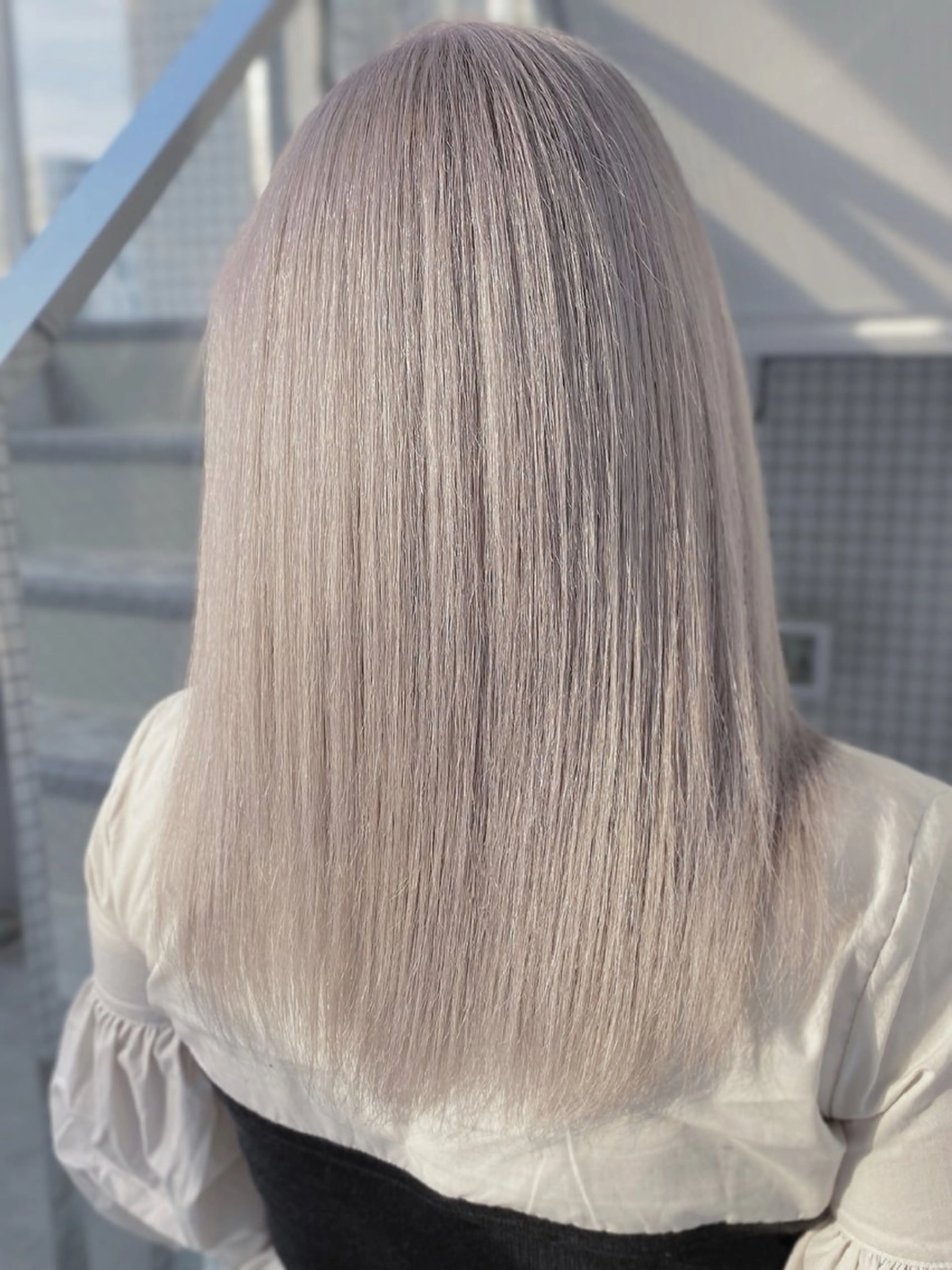 セミロング シールエクステ エクステ 髪質改善 ヨシンモリ 韓国風ヘア カット ヘアカラー ヘアサロンelyts 表参道店のヘアスタイル