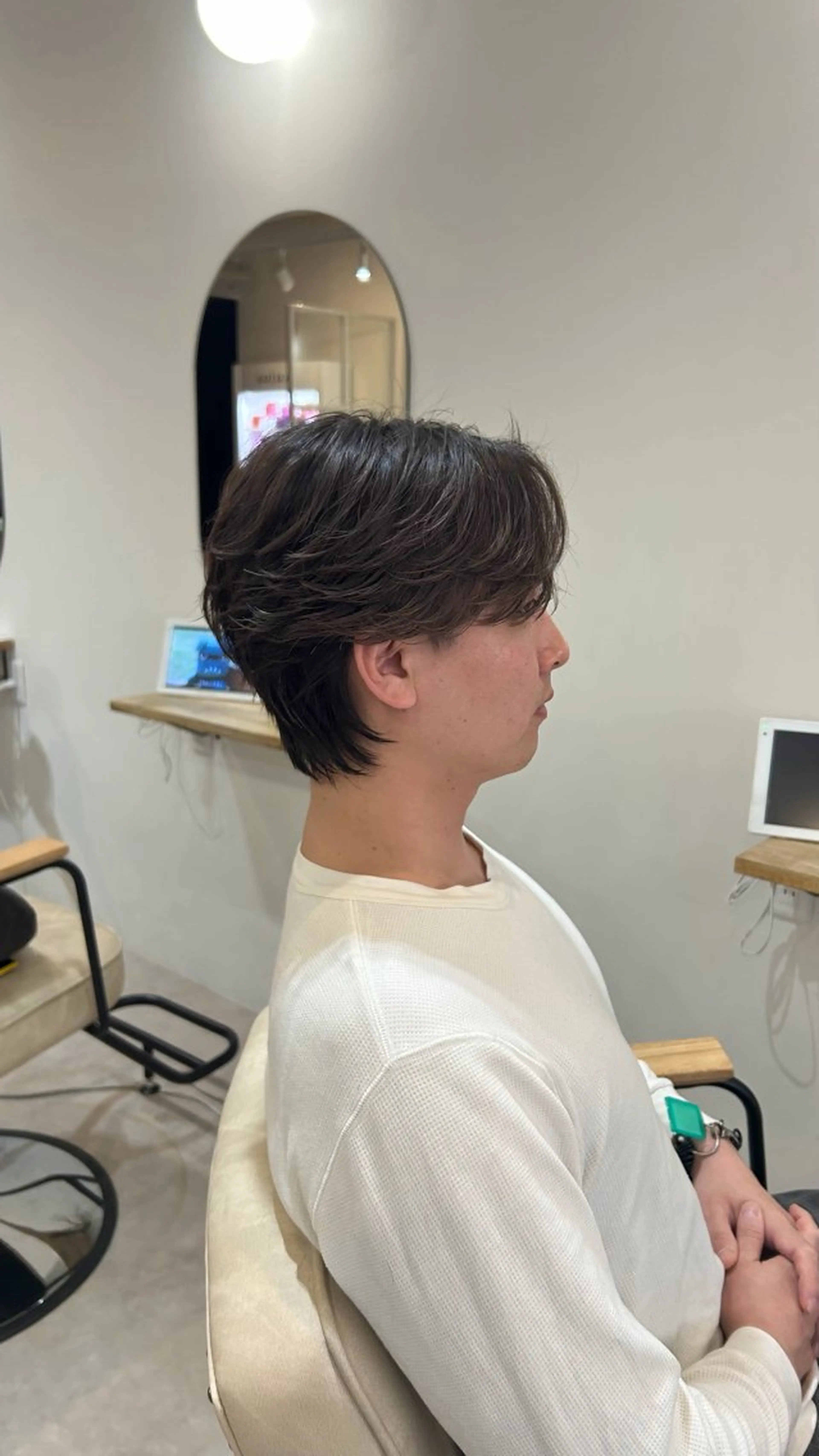 パーマ メンズ フェザーパーマ メンズパーマ カット パーマ カットとカラー ストレートとスパのヘアスタイル