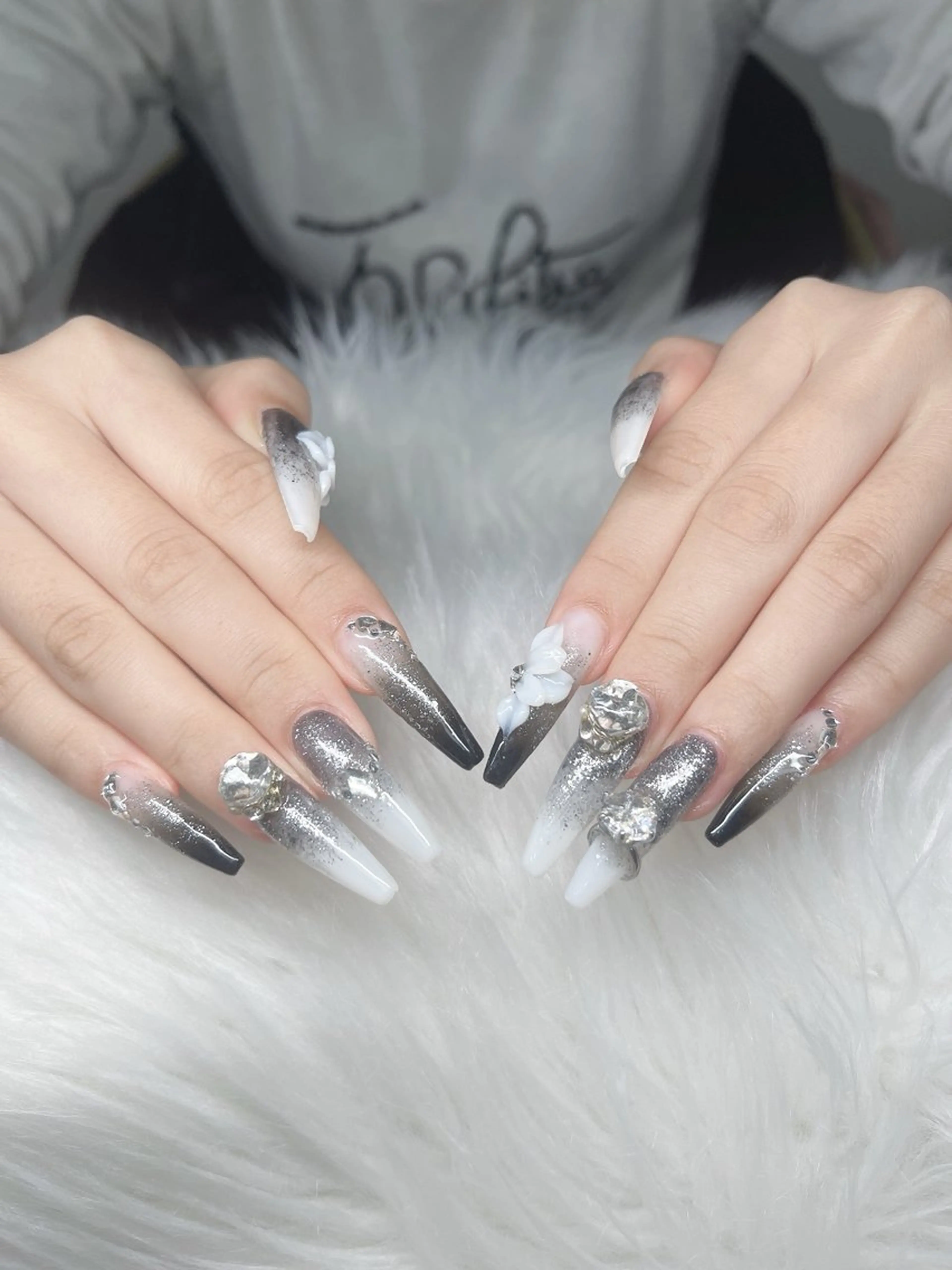 ネイル ハンドネイル Lee Nails チップ長さだし専門店のネイルデザイン