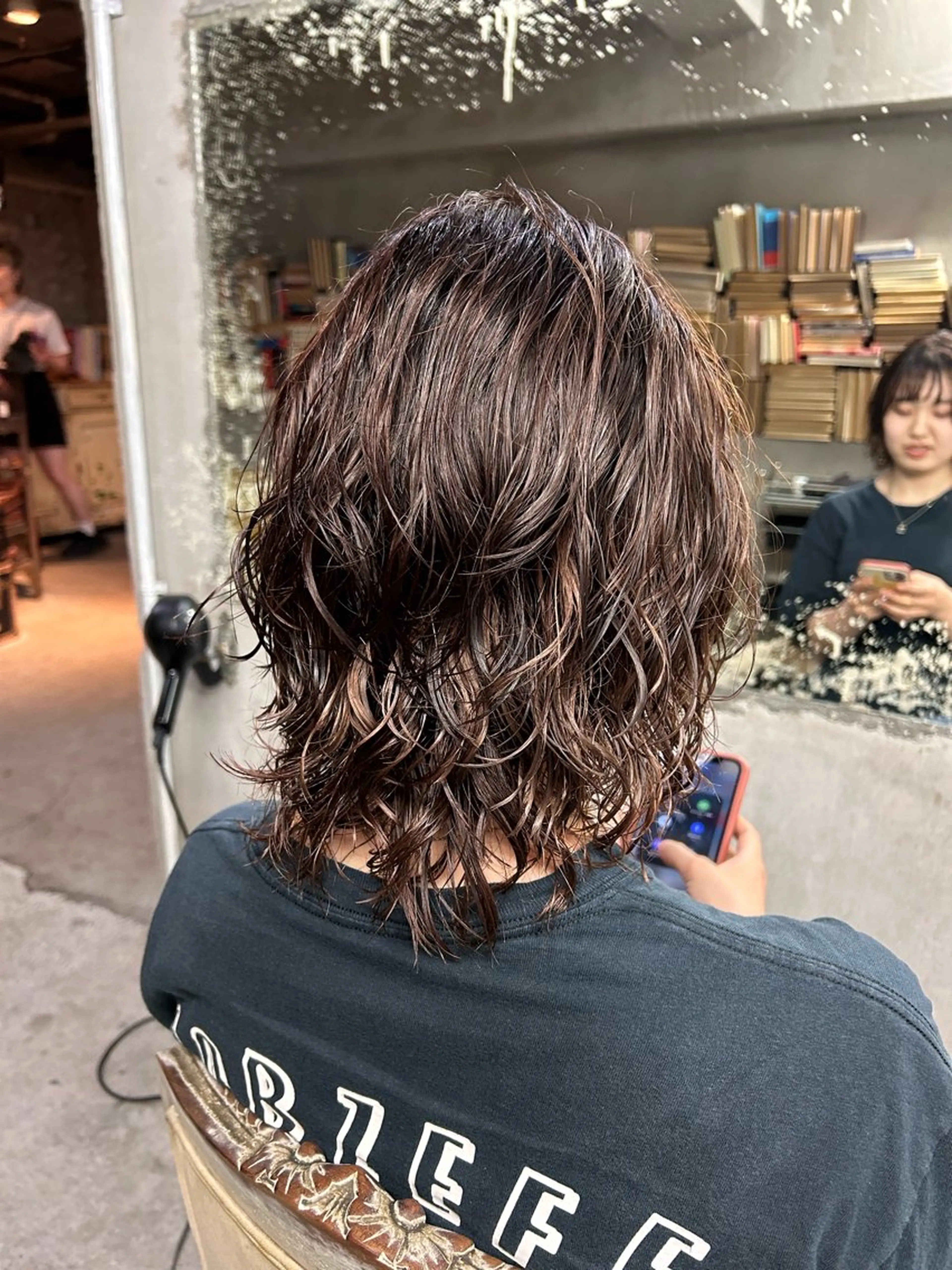 ミディアム カラー パーマ ヘアアレンジ お任せヘア☘️☘️ 及川渚のヘアスタイル