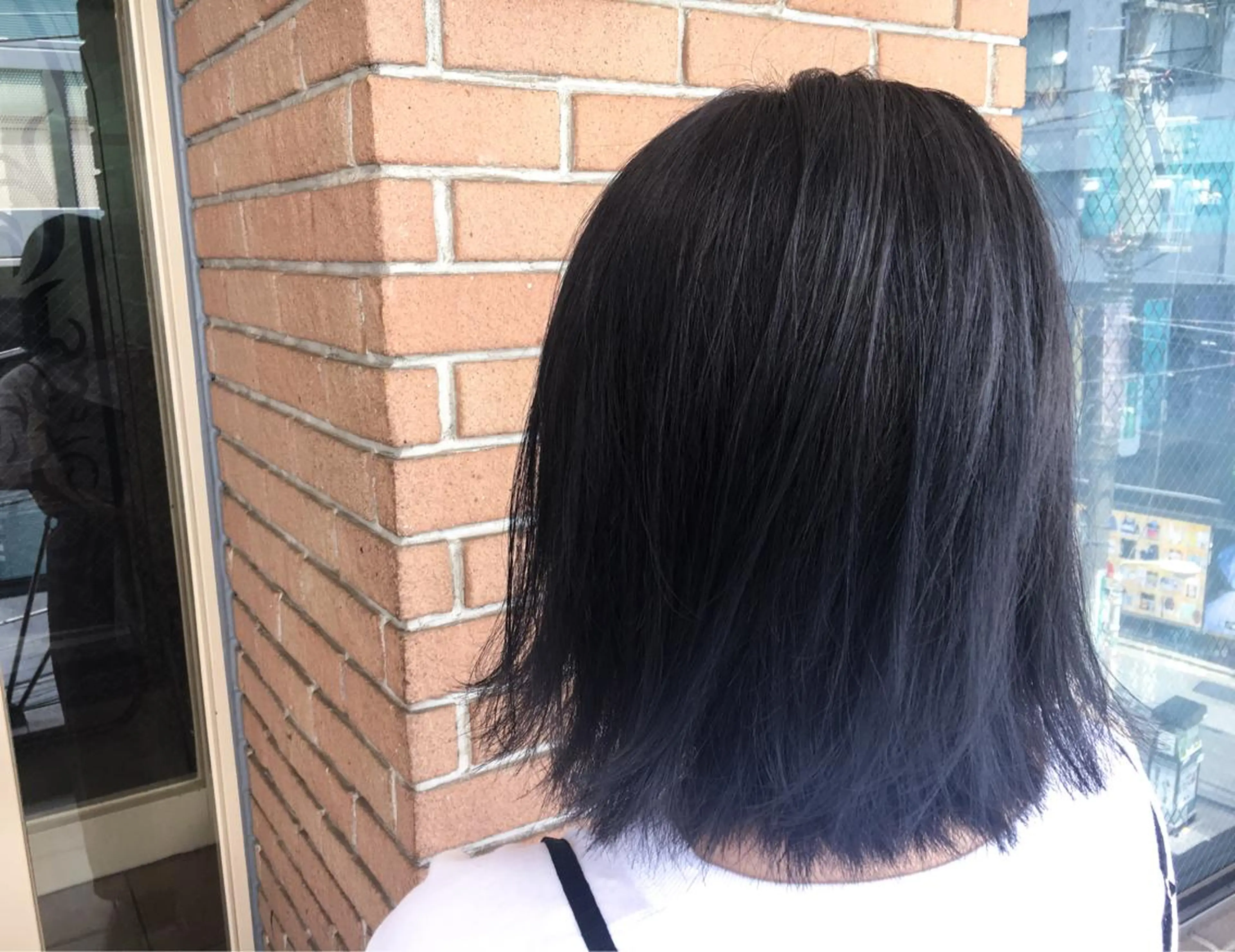ショート カラー 黒髪 ブルーカラー ブルーブラック ダブルカラー 北條 優輝のヘアスタイル