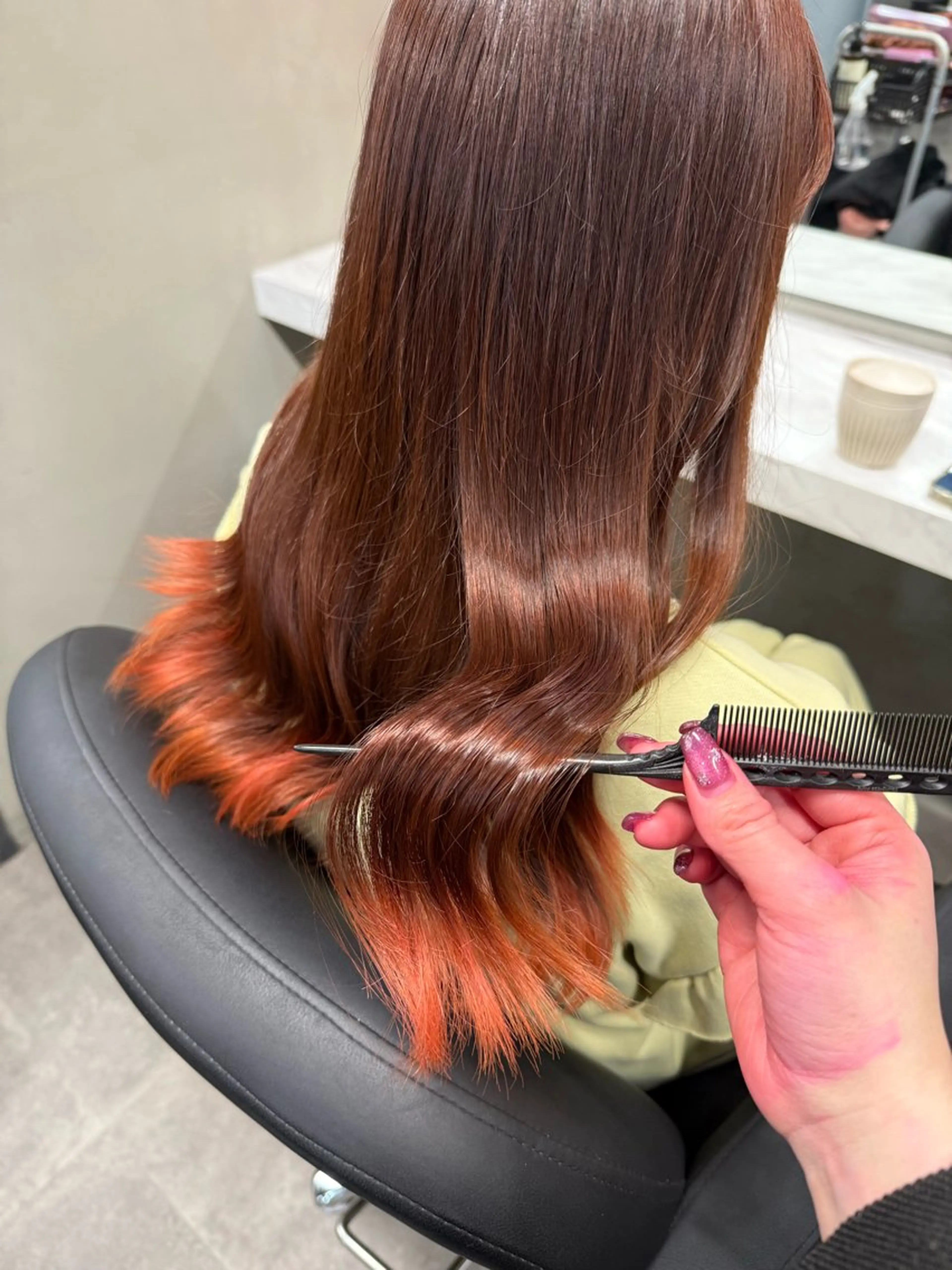 ロング カラー ブリーチ ヘアカラー 木村 智美のヘアスタイル