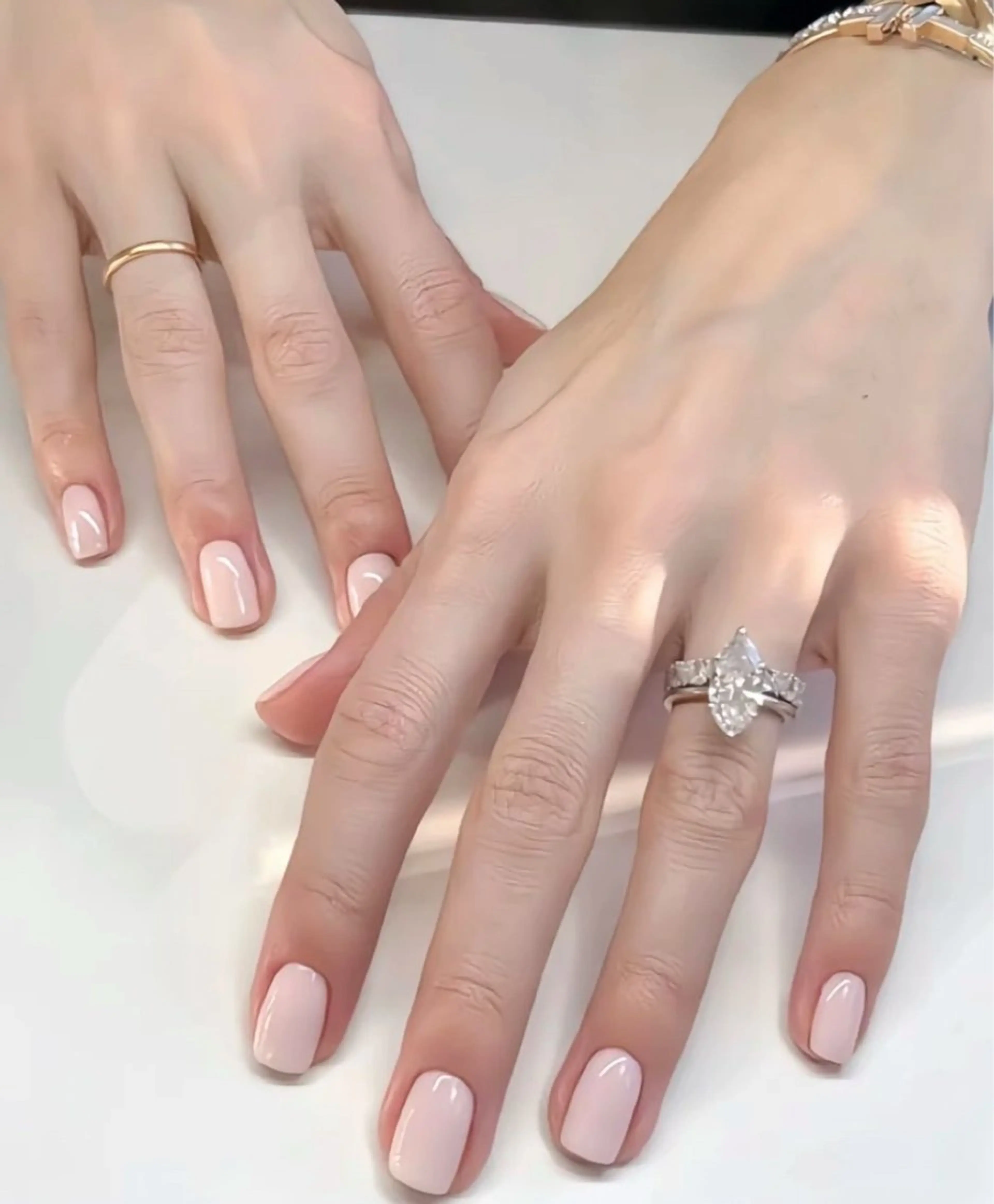 ネイル ハンドネイル R nailsalon所属・Rネルサイン よ よのネイルデザイン