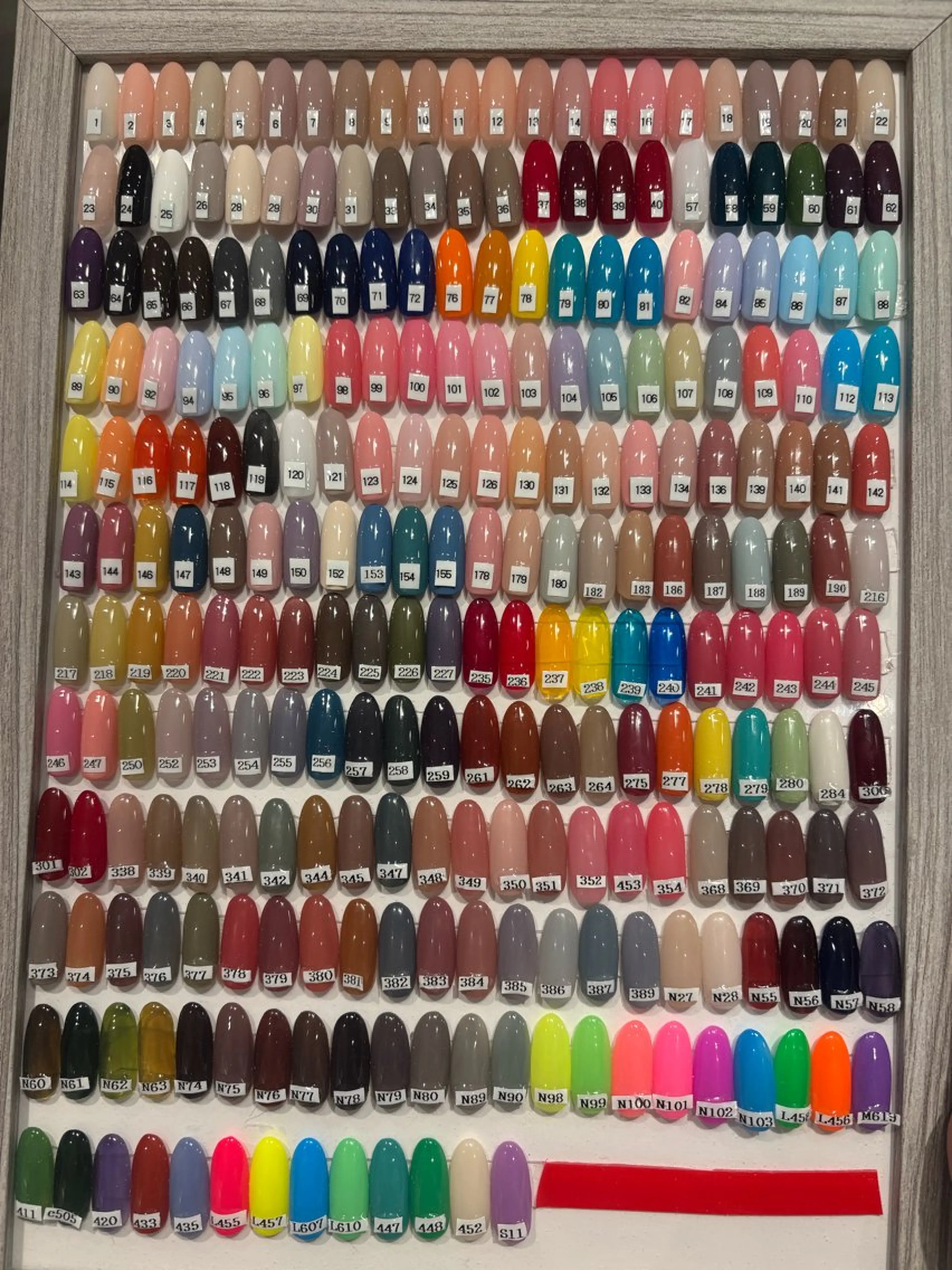 ネイル recon🌟 HINAのネイルデザイン