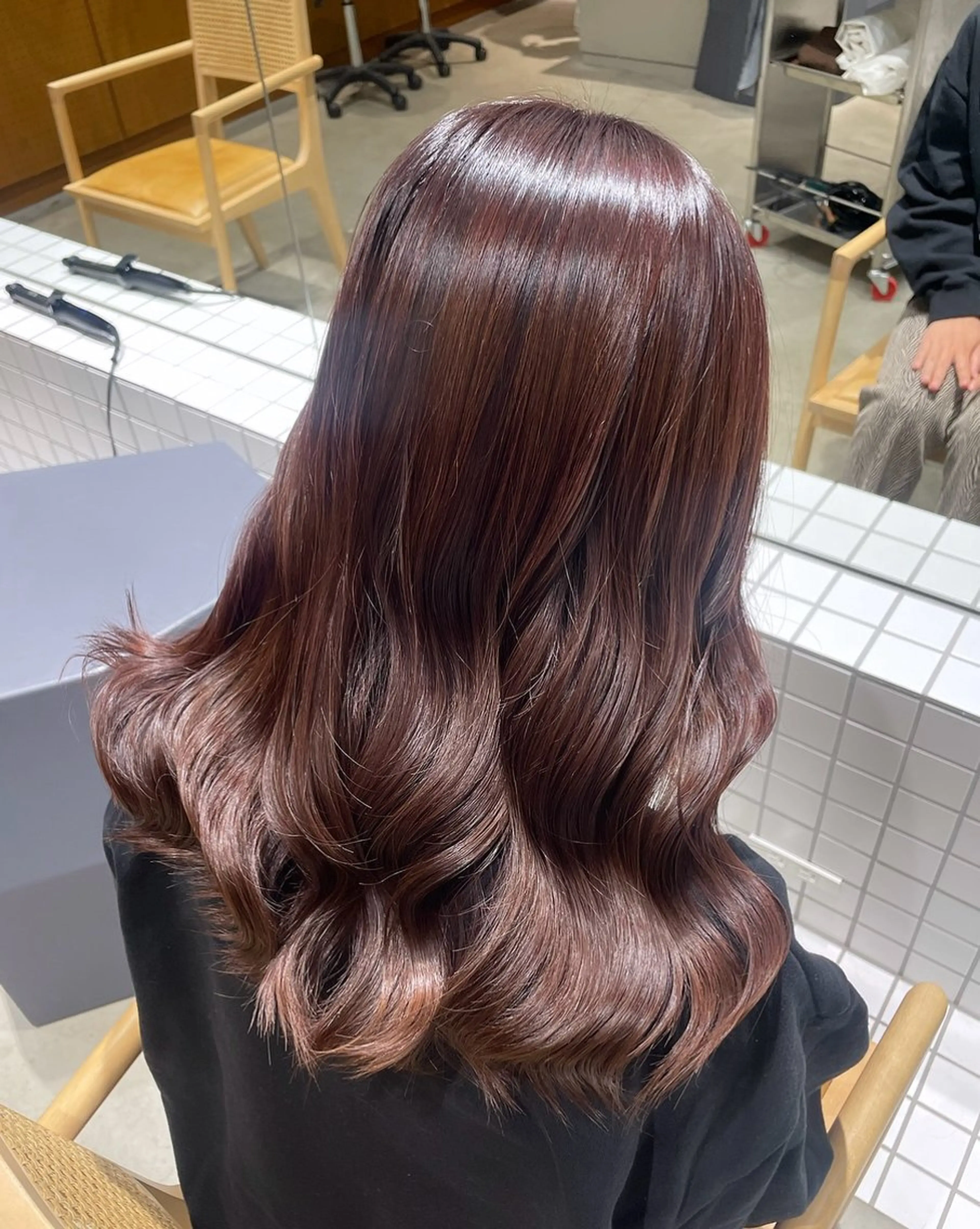 ロング カラー 頼金 愛海のヘアスタイル
