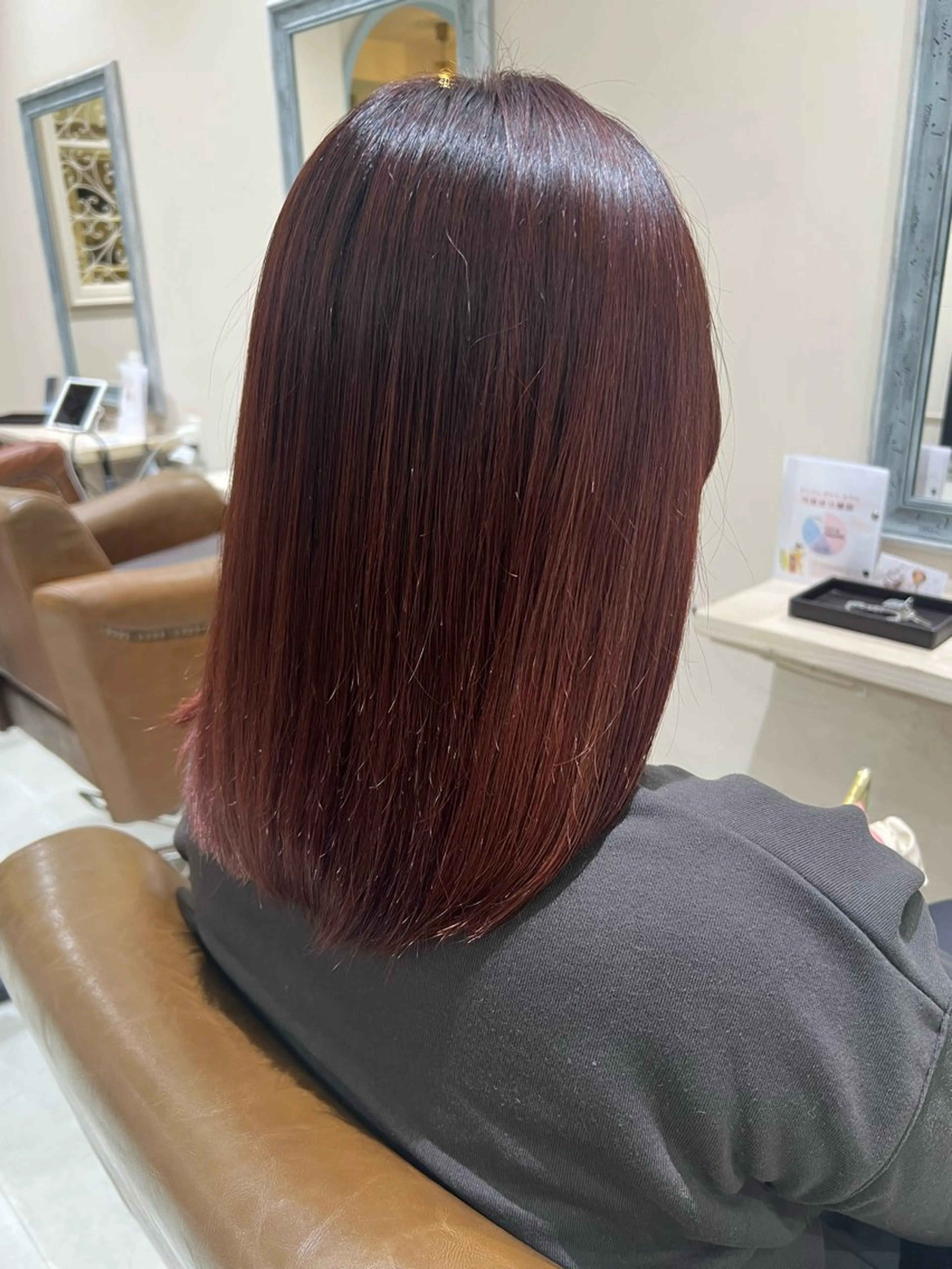 ミディアム 酸性ストレート カット 縮毛矯正 トリートメント 美髪矯正特化 花川大樹のヘアスタイル