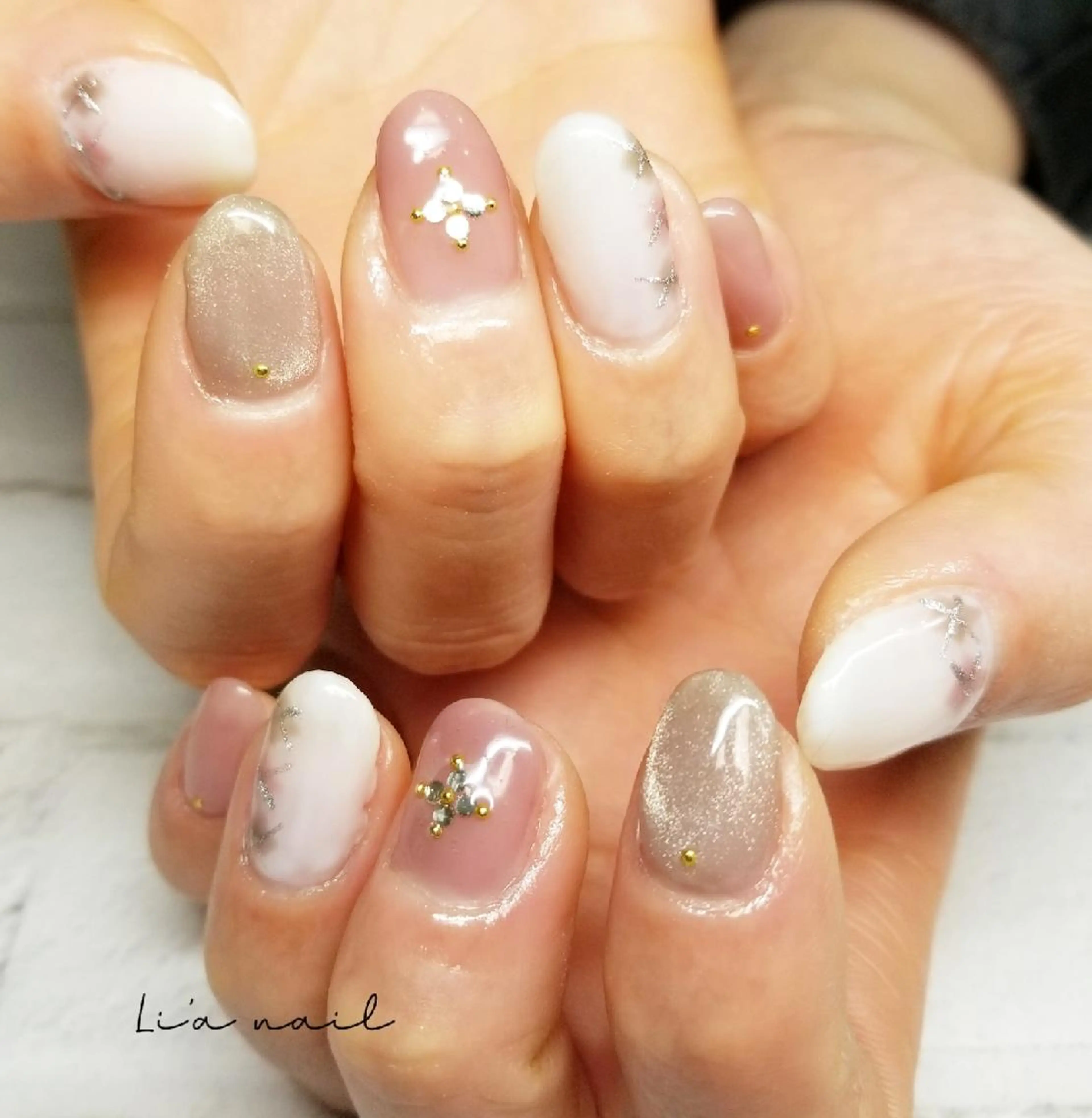 ネイル ハンドネイル ハンドケア Li'a  nailのネイルデザイン